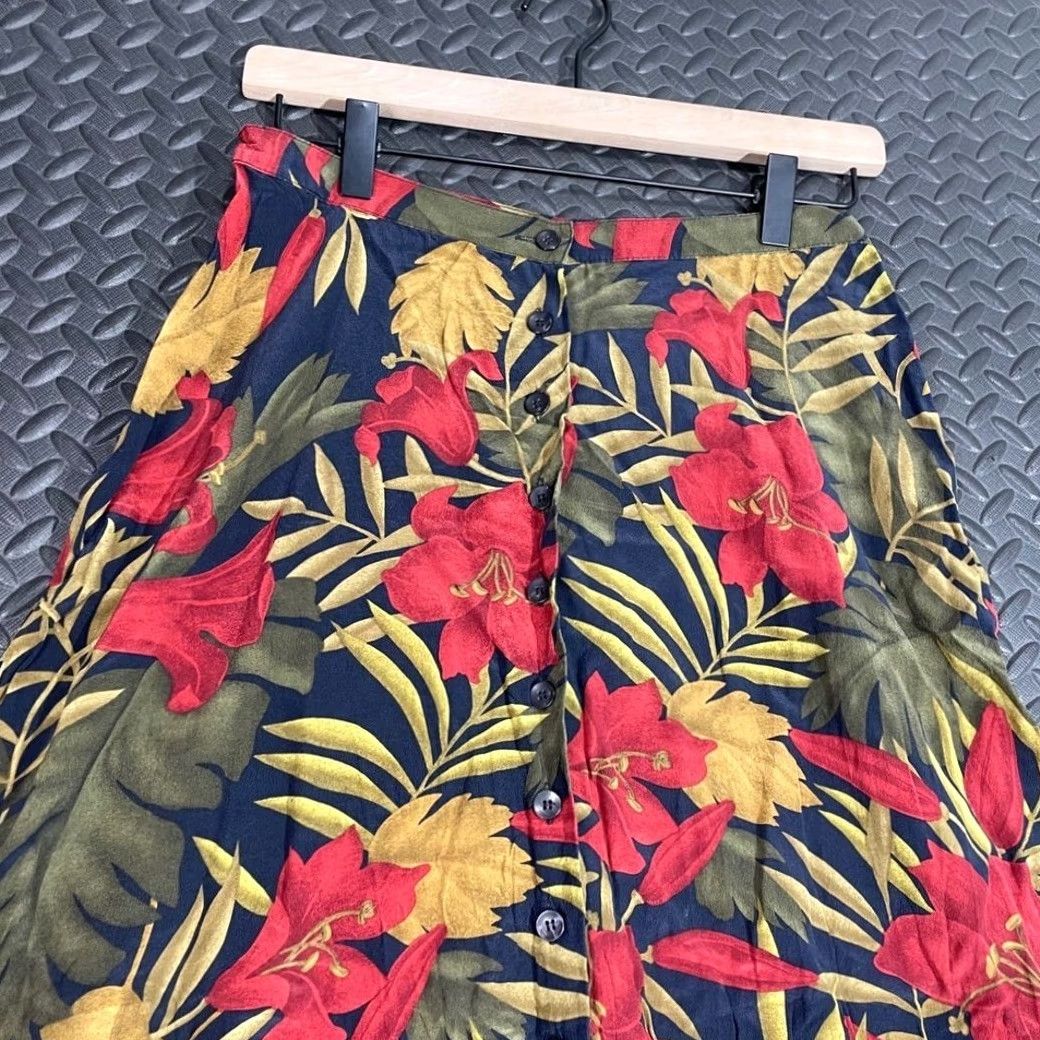 Jones New York Jones New York Maxi Skirt Women's 10P Silk Red Green Floral Print Long Petite 100% Silk Skirt Women’s Size 10P Size 32" / US 10 / IT 46 - 6 Thumbnail