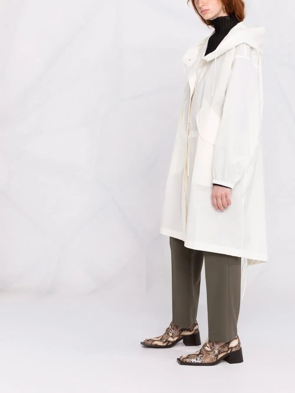 Jil Sander o1y0925 Overcoat in White Size XS / US 0-2 / IT 36-38 - 2 Thumbnail