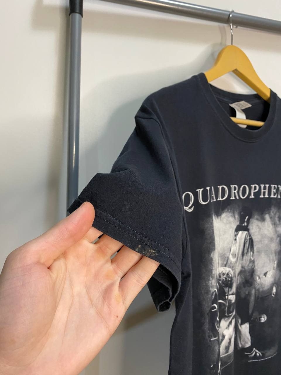 Band Tees SALE! Vintage The Quadrophenia Tee 2012 Size US L / EU 52-54 / 3 - 9 Thumbnail