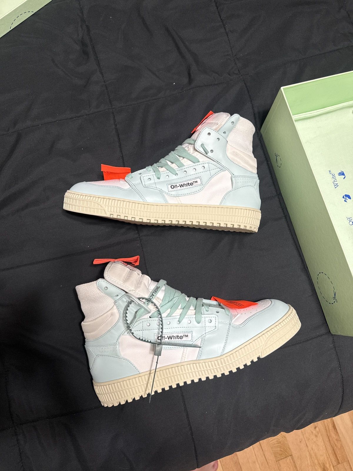 Off-White Off white off court 3.0 white mint Size US 13 / EU 46 - 1 Thumbnail