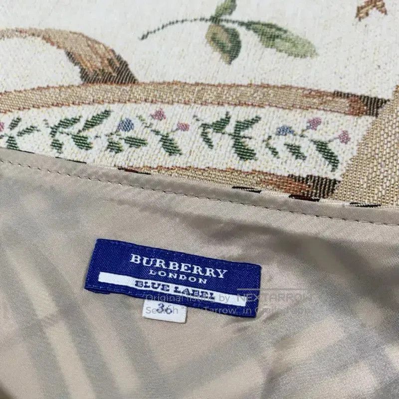 Burberry Burberry Beige Wool Midi Skirt. Size 23" - 5 Thumbnail