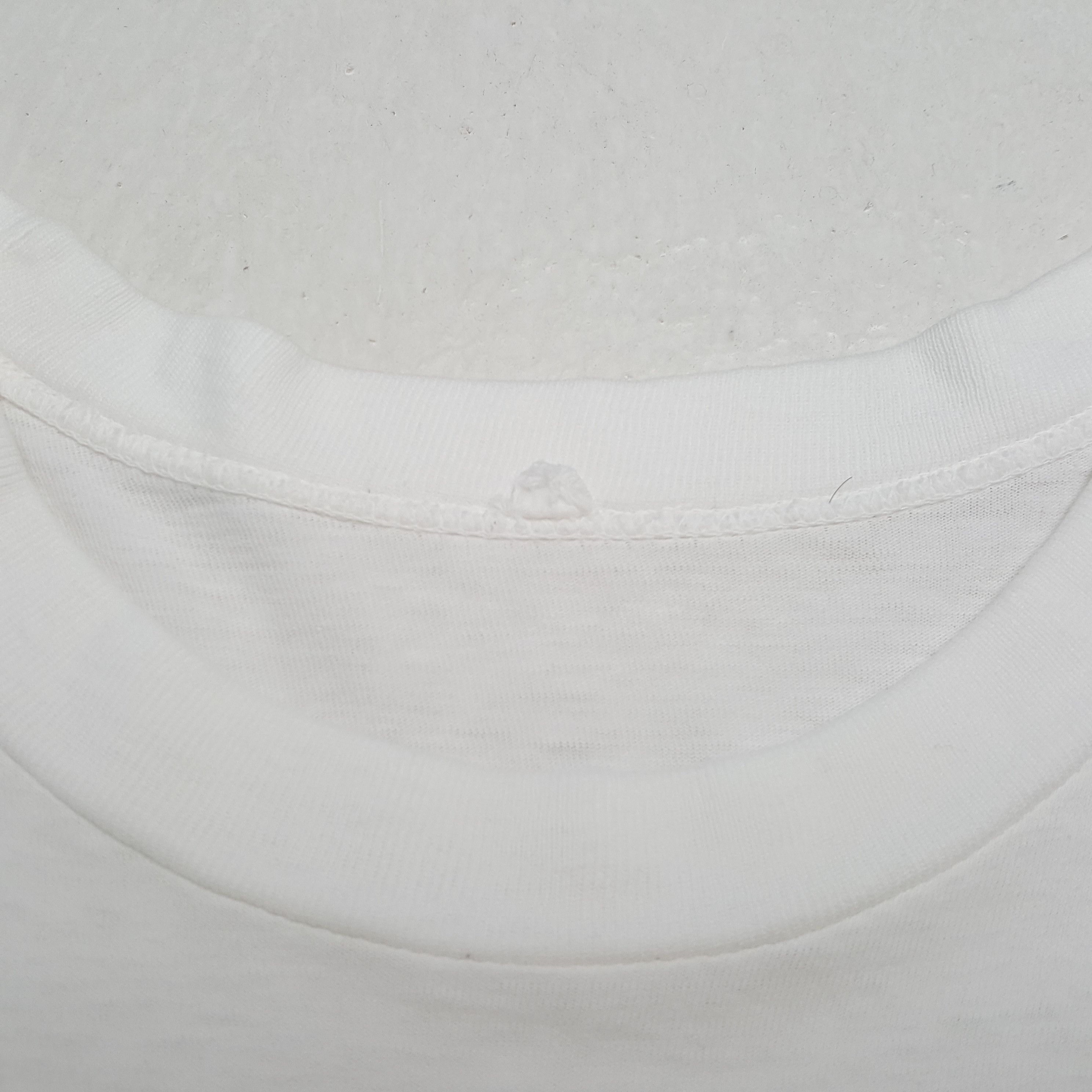 Issey Miyake Vintage Issey Miyake Japanese Fashion Brand T-Shirt C299N73 Size US S / EU 44-46 / 1 - 4 Thumbnail