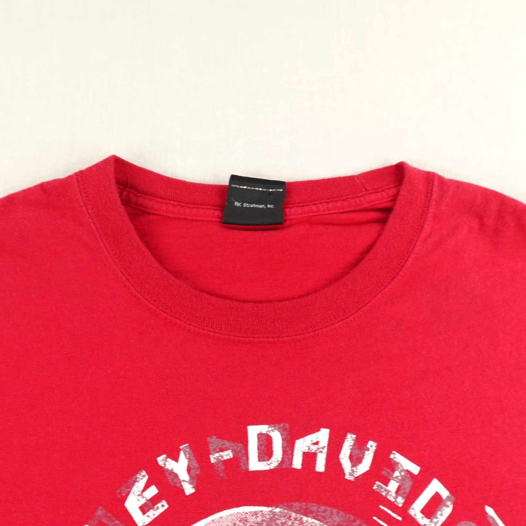 Harley Davidson Harley-Davidson T-Shirt Mens XL Red Graphic Print Biker Skeleton Eagles Motorcycle Outdoor Skull 2000s Size US XL / EU 56 / 4 - 5 Thumbnail