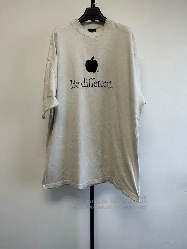 Balenciaga Balenciaga Letter apple logo print loose short-sleeve Size US L / EU 52-54 / 3 - 1 Thumbnail