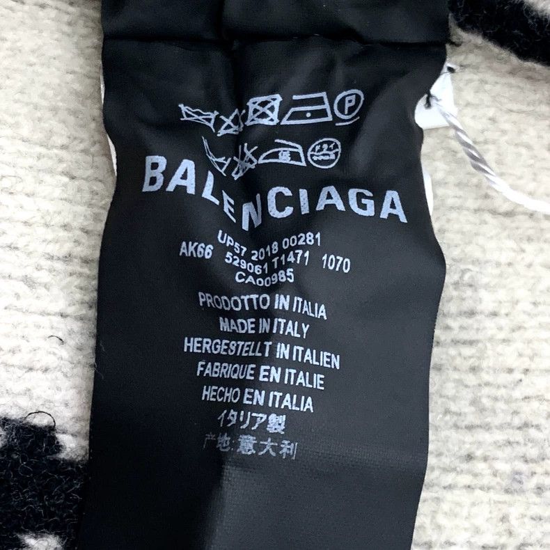 Other Balenciaga size 38 Black logo intarsia full-print V-neck l Size US S / EU 44-46 / 1 - 7 Thumbnail