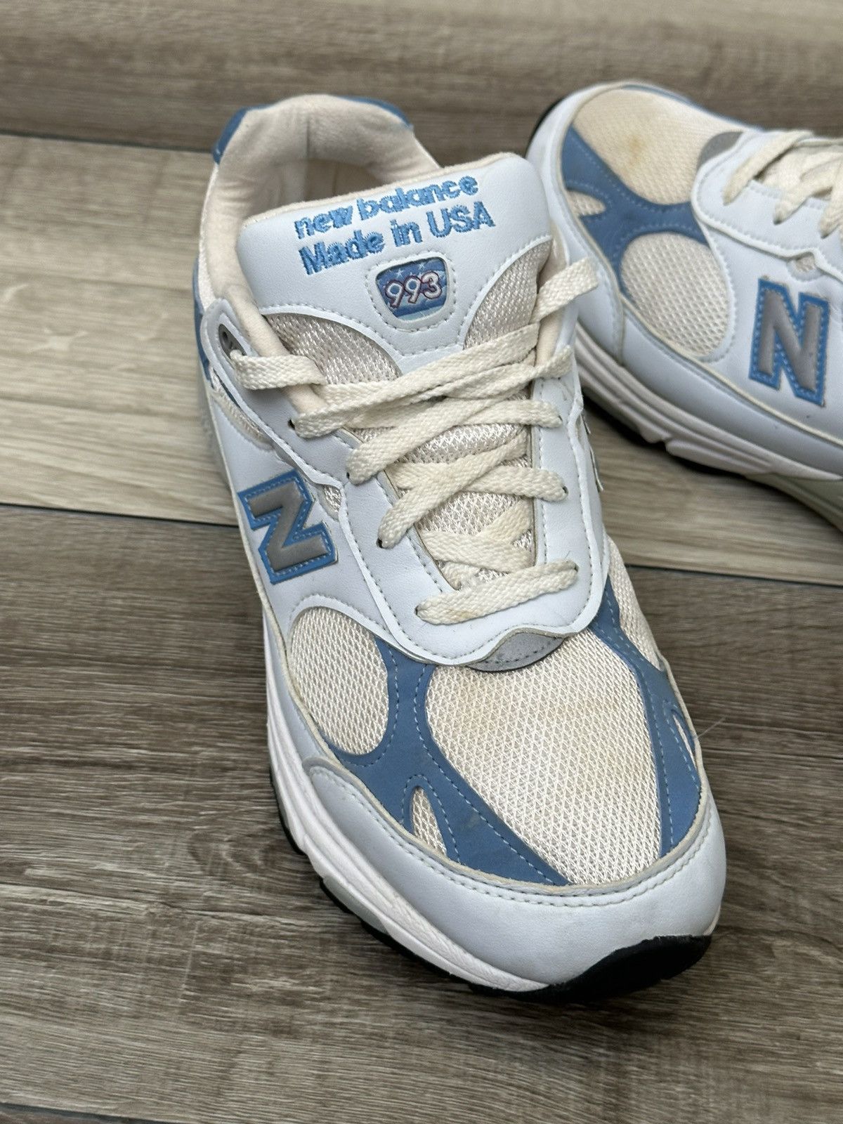New Balance New Balance 993 Made in USA Baby Blue + White Sz. 9 NB 990 Size US 9 / IT 39 - 3 Thumbnail