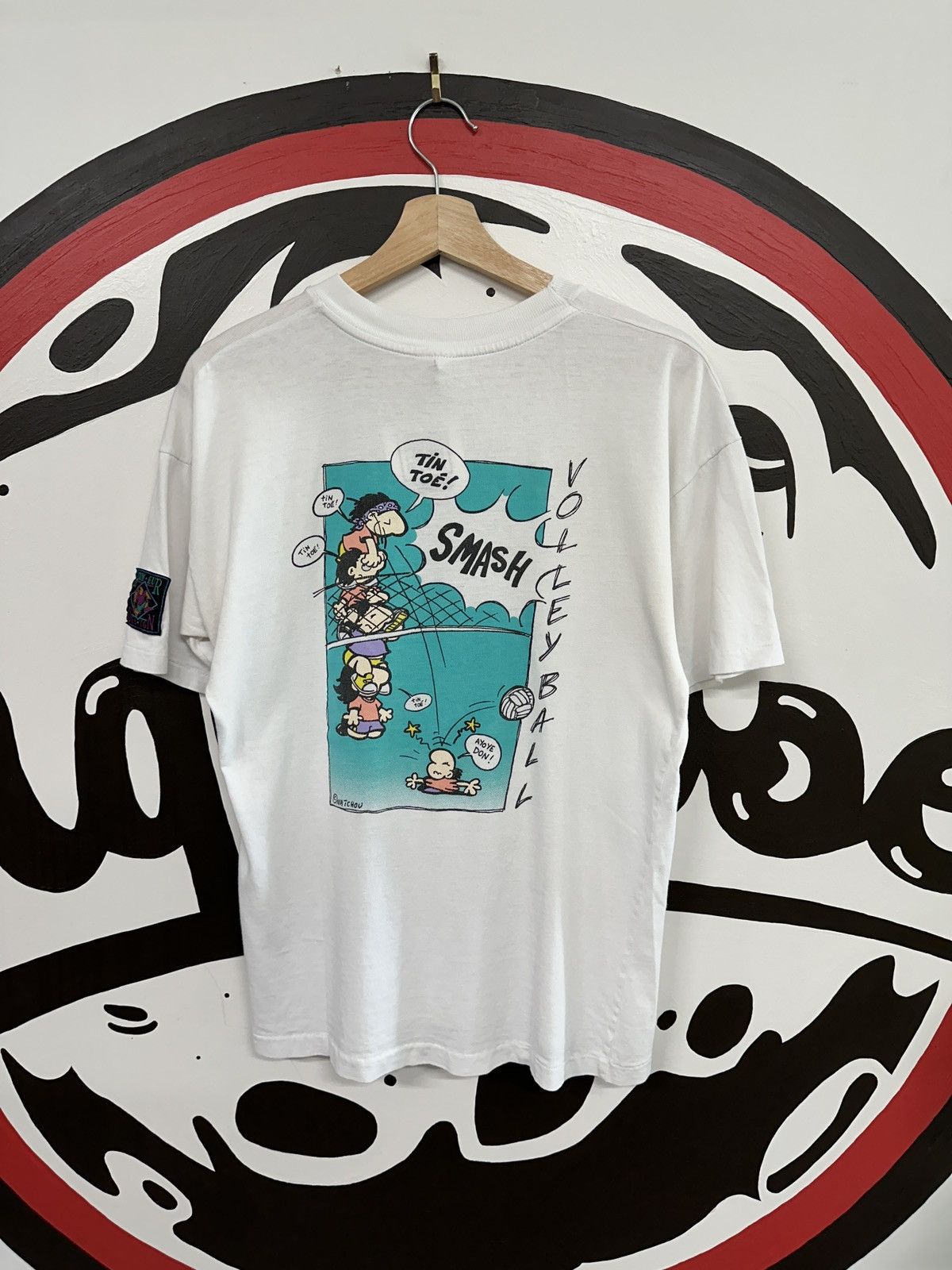 Vintage Vintage 90s Natchou Cartoon Volleyball Smash Graphic Tee Size US M / EU 48-50 / 2 - 5 Thumbnail