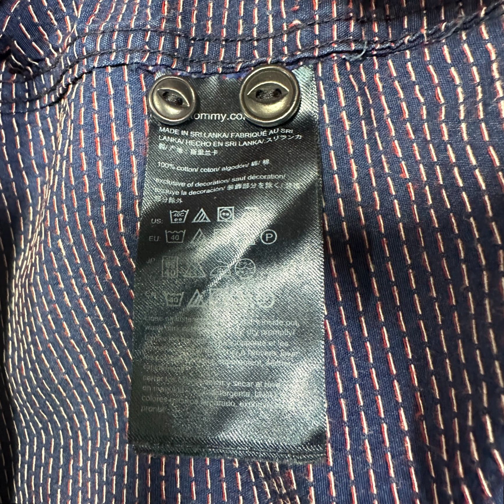 Tommy Hilfiger Tommy Hilfiger Shirt Mens Large Blue Dot Button Down Custom Fit Pocket Hem Logo Size US L / EU 52-54 / 3 - 7 Thumbnail