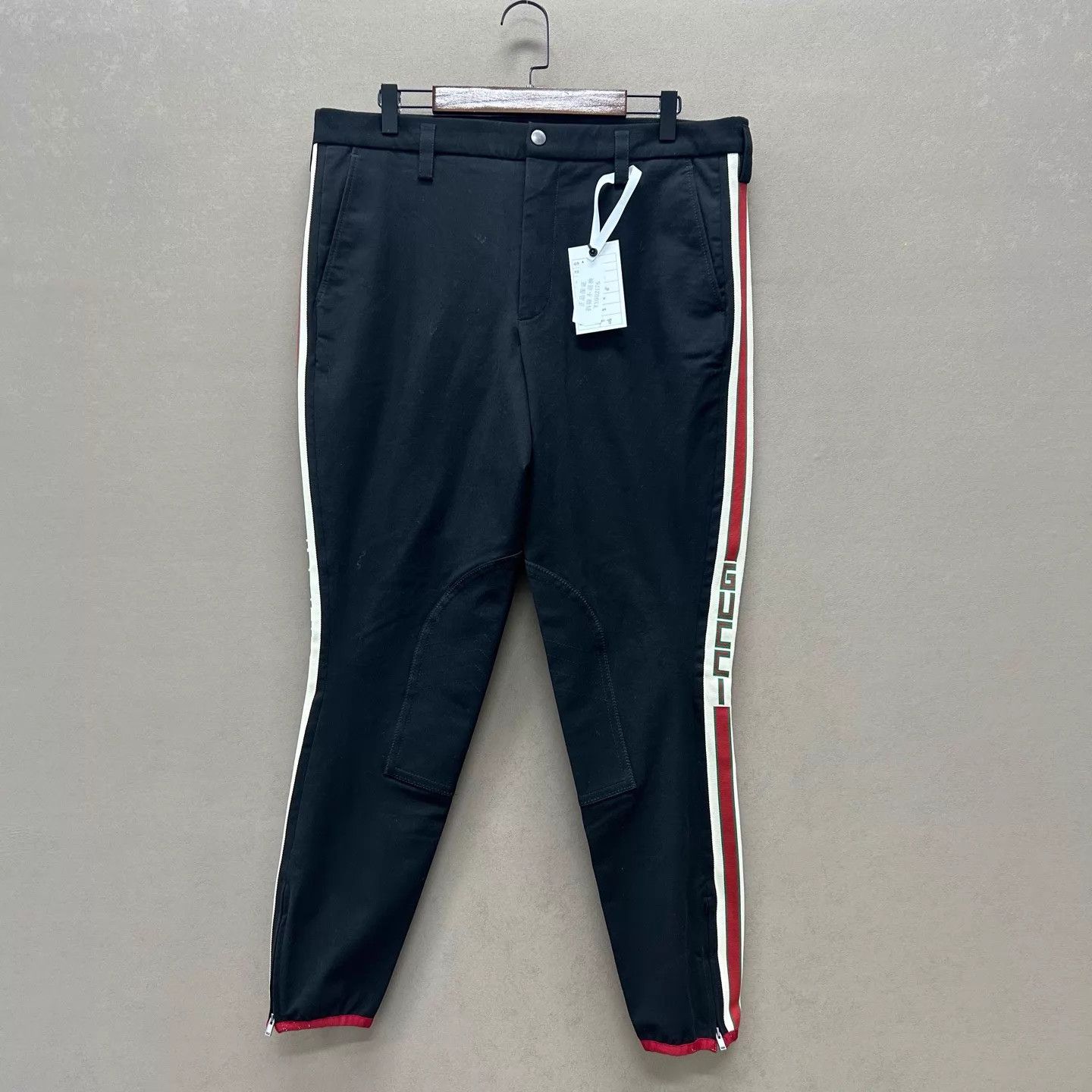 Gucci GUCCI 99 New Side-Stripe Logo Pants 52 Size US 36 / EU 52 - 1 Thumbnail