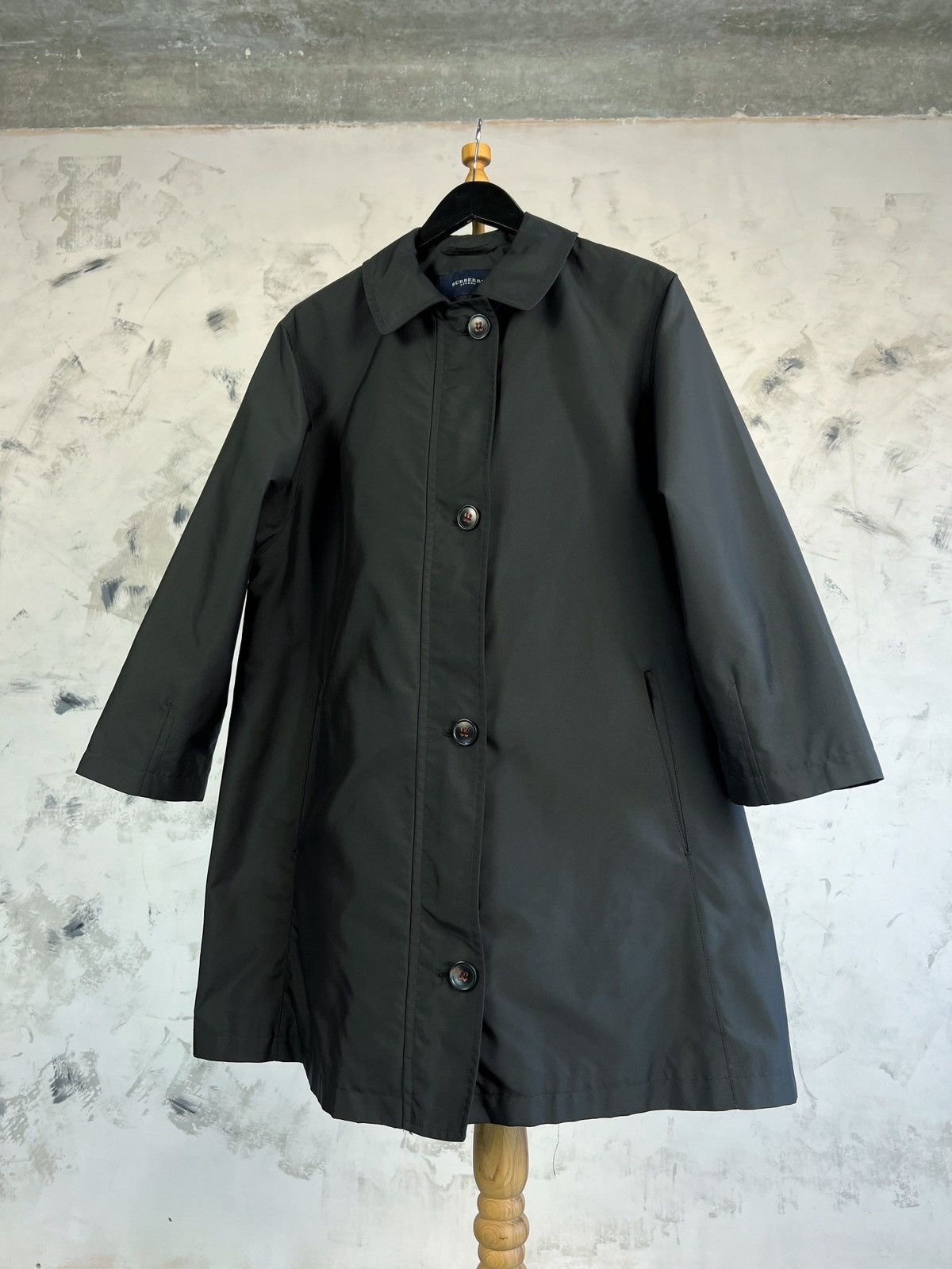 Burberry Burberry Black Trench Coat Jacket Size S - M 36 Size M / US 6-8 / IT 42-44 - 2 Thumbnail