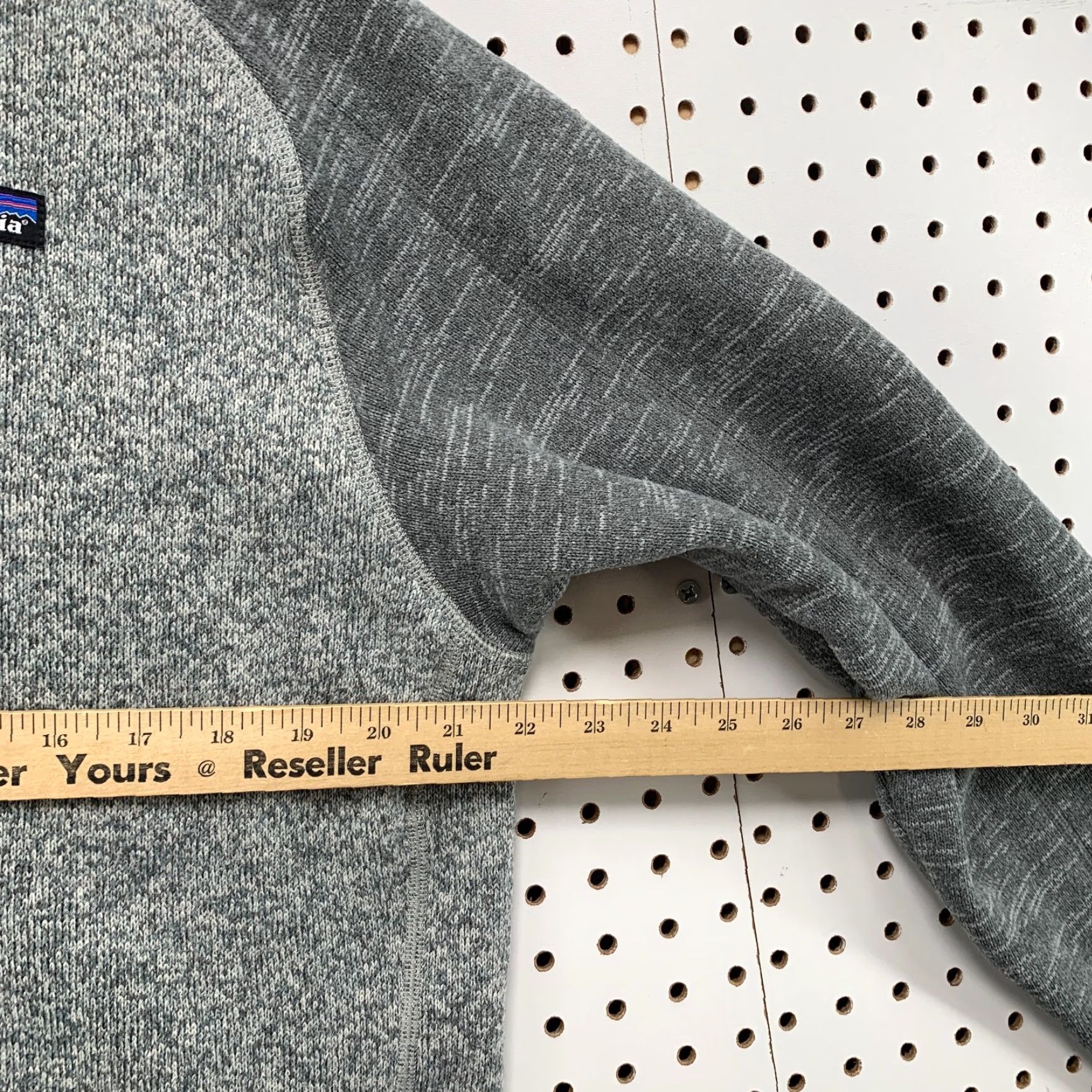 Patagonia Patagonia Better Sweater 1/2 Zip Pullover Mens Large Gray Fleece Pullover Windbreaker Outdoor Winter 90s? Size US L / EU 52-54 / 3 - 5 Thumbnail