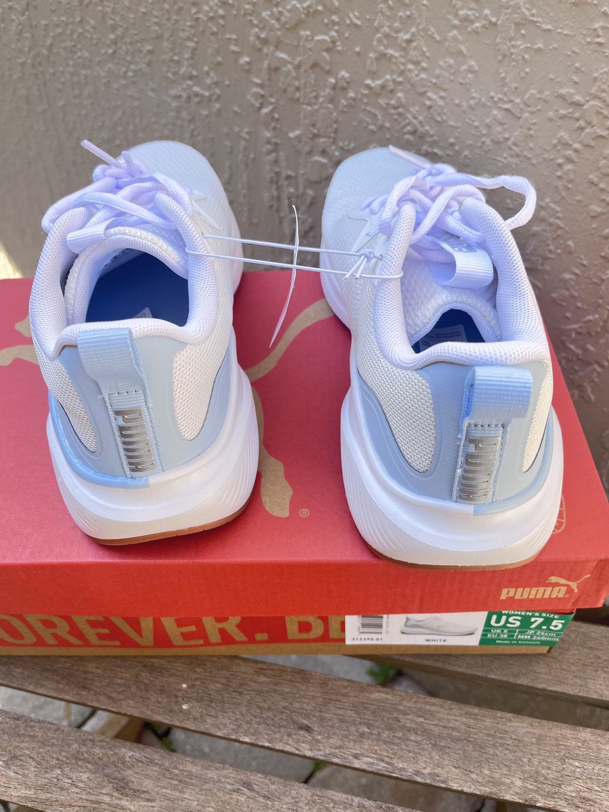 Puma Puma Sneakers Women’s size US 7.5 Size US 7.5 / IT 37.5 - 4 Thumbnail