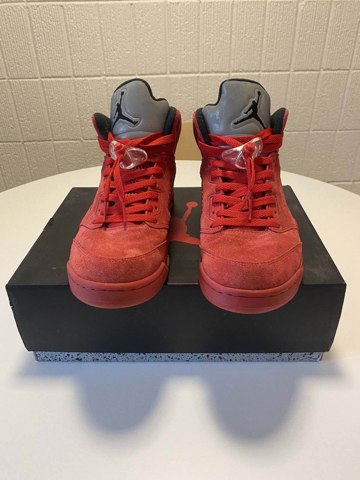 Jordan Brand Air Jordan Retro 5 Red Suede 2017 Size US 9.5 / EU 42-43 - 3 Thumbnail