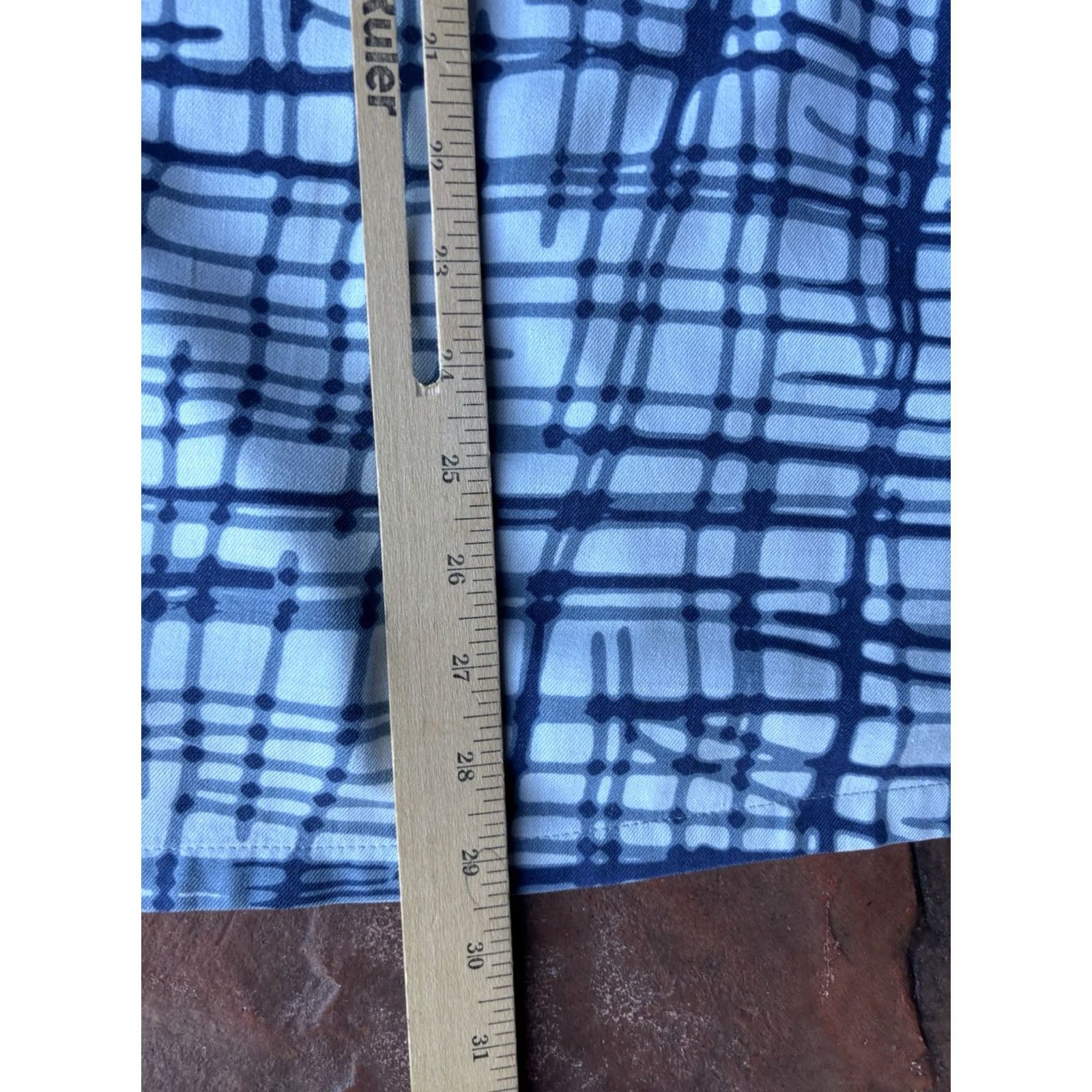 ALOHAS VINTAGE Island Republic Shirt Mens M Blue Silk Hawaiian Abstract Men Aloha Beach Size US M / EU 48-50 / 2 - 5 Thumbnail