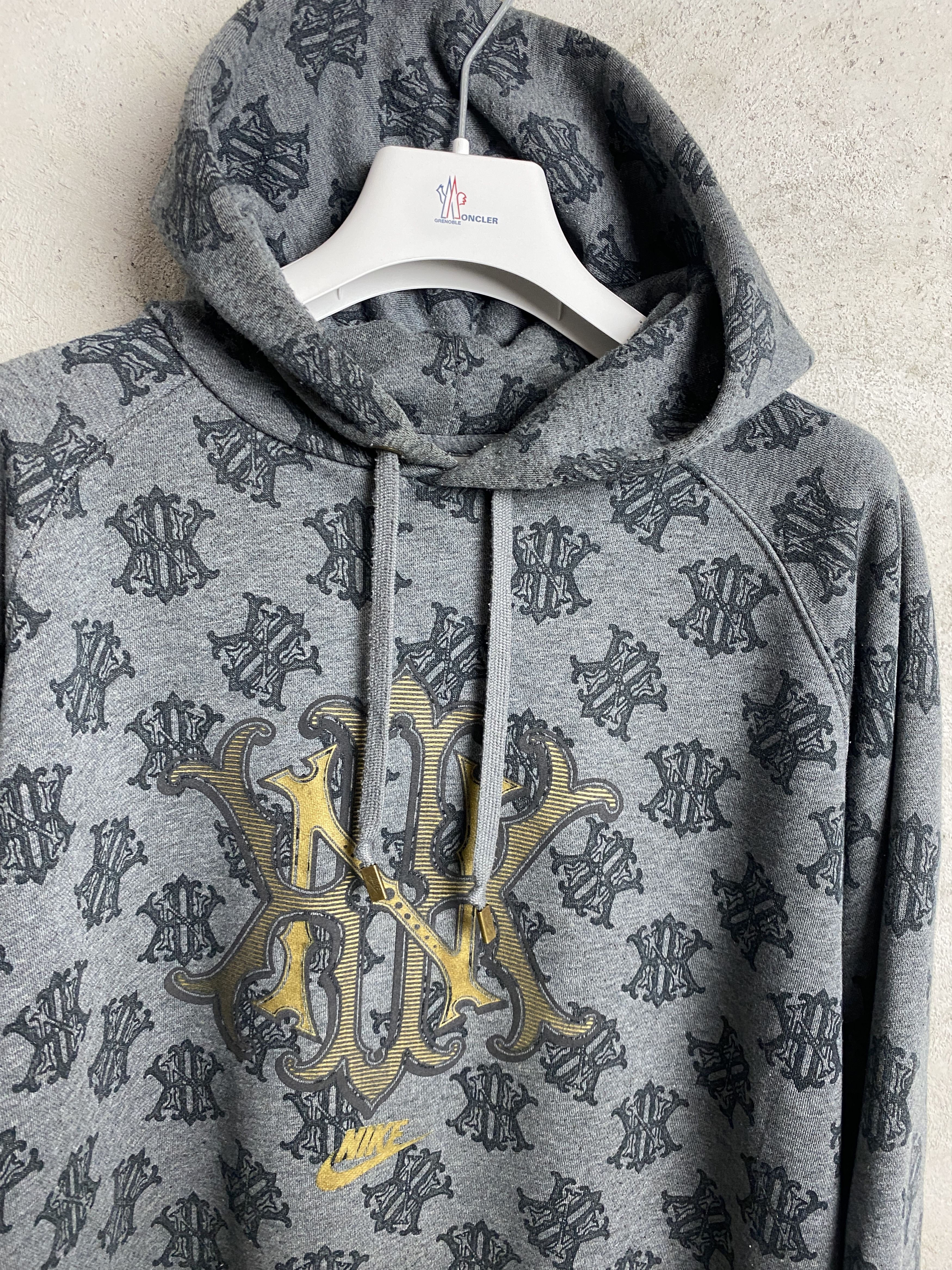 Nike Nike NY New York Yankees monogram hoodie y2k 00s Size US XL / EU 56 / 4 - 2 Thumbnail