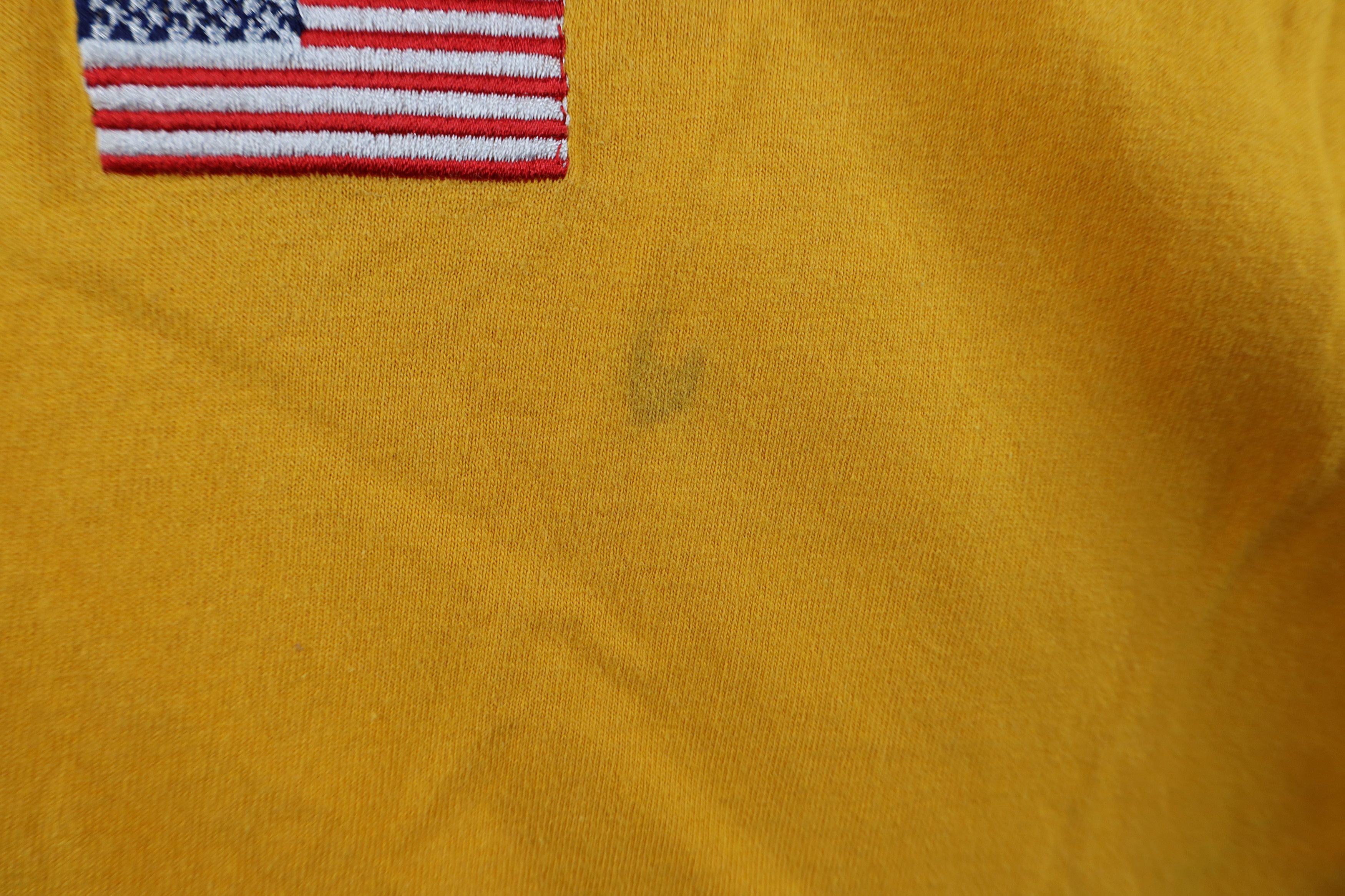 Vintage Vintage 90s Y2K Streetwear Spell America USA Flag T-Shirt Size US L / EU 52-54 / 3 - 7 Thumbnail