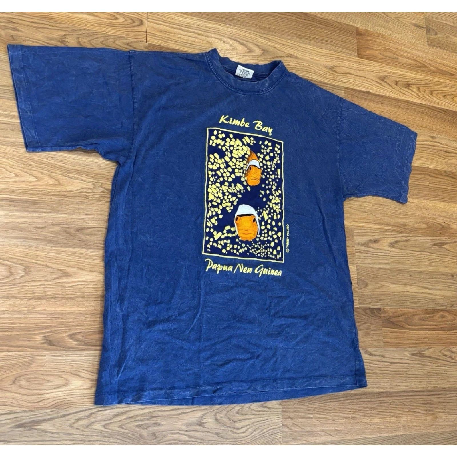 Vintage VINTAGE Goldfish Kimbe Bay T Shirt Papua New Guinea 1990s Australia Size Large Size US L / EU 52-54 / 3 - 2 Thumbnail