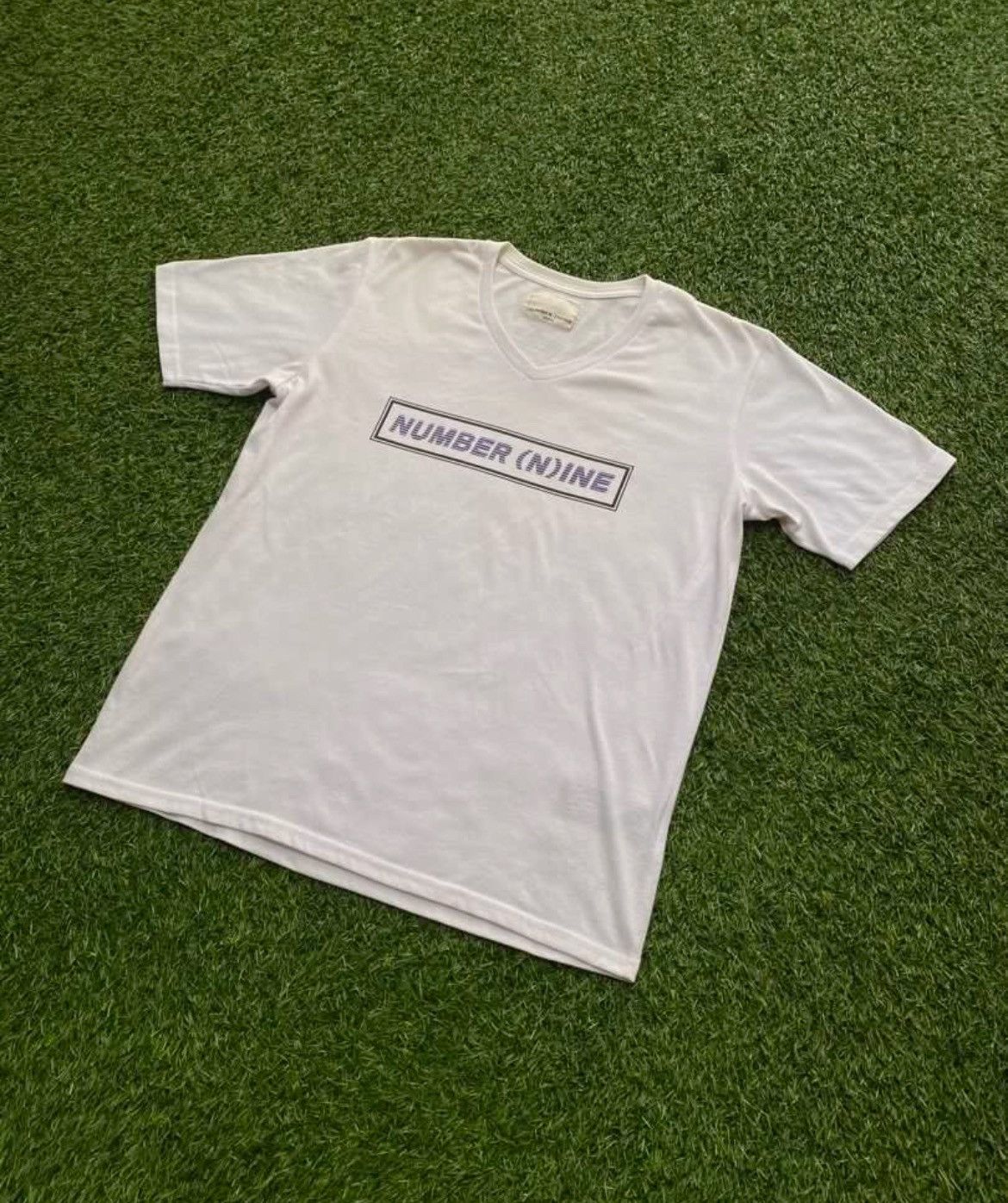 Number (N)ine Authentic Number (N)ine Box Logo V-Neck Tee Size US L / EU 52-54 / 3 - 3 Thumbnail