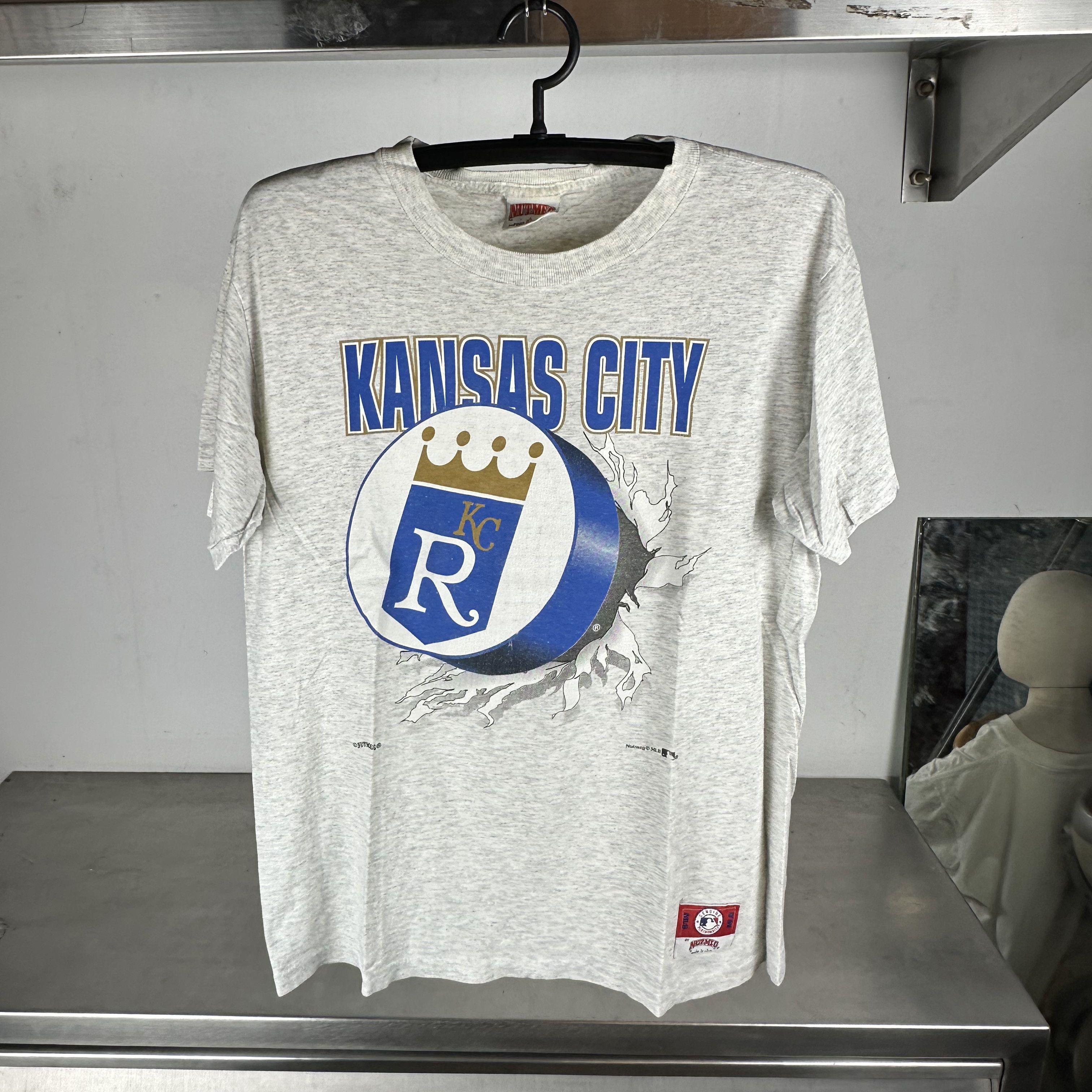 Vintage 90s Kansas City Royals Breakthrough MLB Nutmeg T-Shirt Size US M / EU 48-50 / 2 - 1 Thumbnail