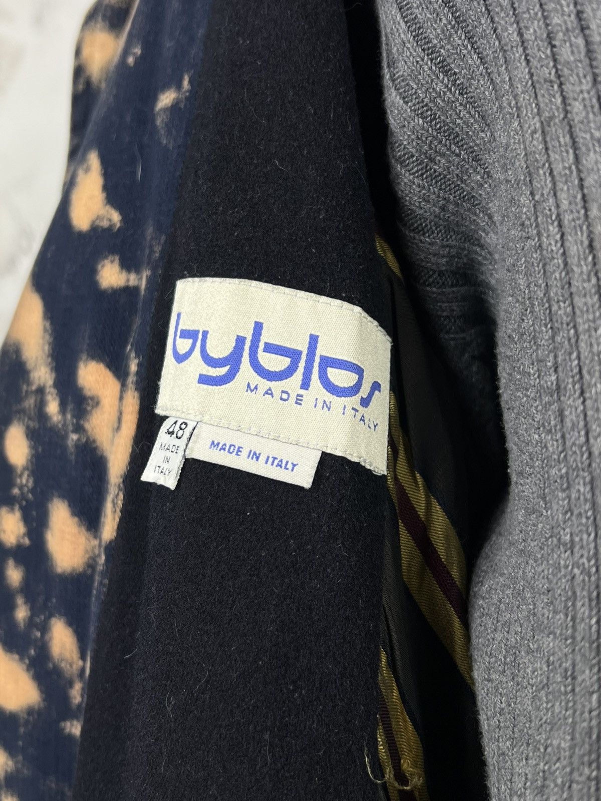 Byblos Byblos Bleached Custom Duffle Coat Hooded Made in Italy L-XL Size US XL / EU 56 / 4 - 13 Thumbnail