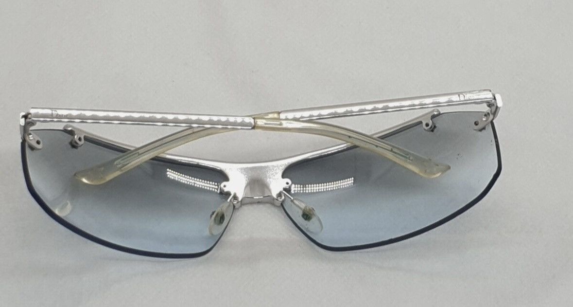 Dior Christian Dior Dior HIT 2 Sunglasses Light Blue Lenses. Size ONE SIZE - 5 Thumbnail