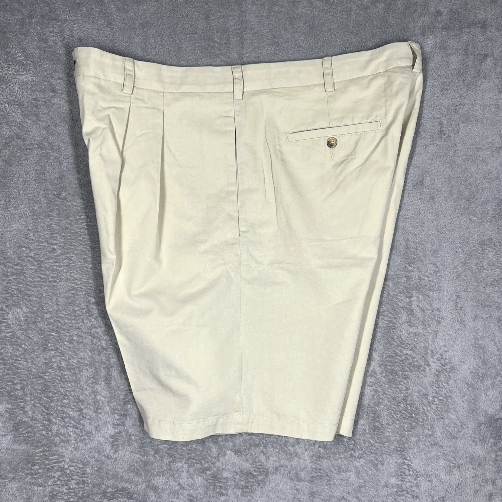 PGA Tour PGA TOUR Mens Chino Golf Shorts Flat Front 9" Inseam Size 40 Beige Tan Casual Belt Loops Regular Fit Microfiber Polyester Pocket Front Zipper Button Size US 40 / EU 56 - 4 Thumbnail