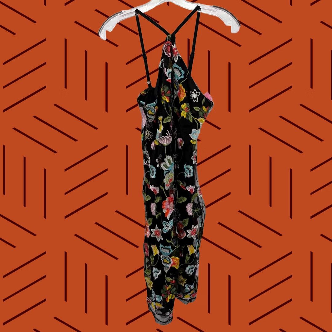 Venus Pre-Owned Venus Black Floral Knee Length Sleeveless Dress Size 2 Size XS / US 0-2 / IT 36-38 - 1 Thumbnail
