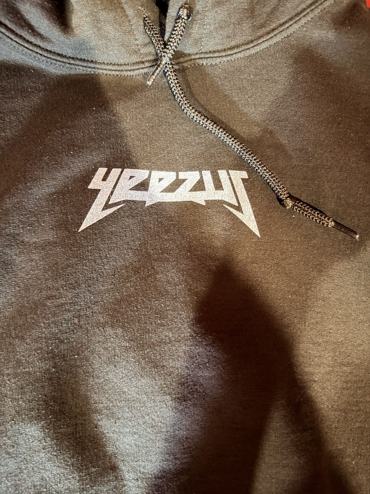 Gildan YEEZUS Pullover Hoodie | Kanye West Hooded Sweatshirt Size US M / EU 48-50 / 2 - 3 Thumbnail