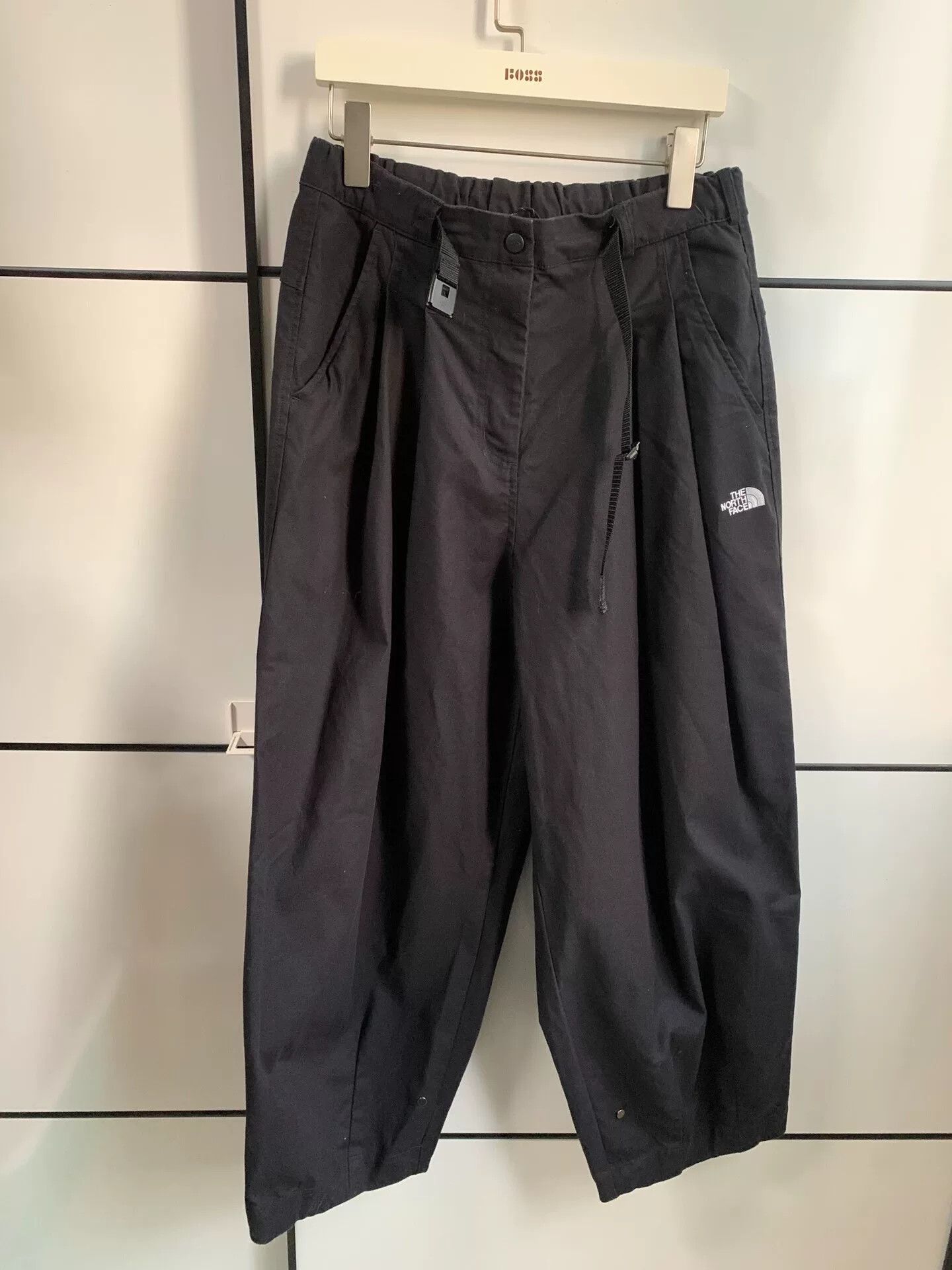 The North Face The North Face Women's Windproof Wide-Leg Pants Size 29" - 1 Thumbnail