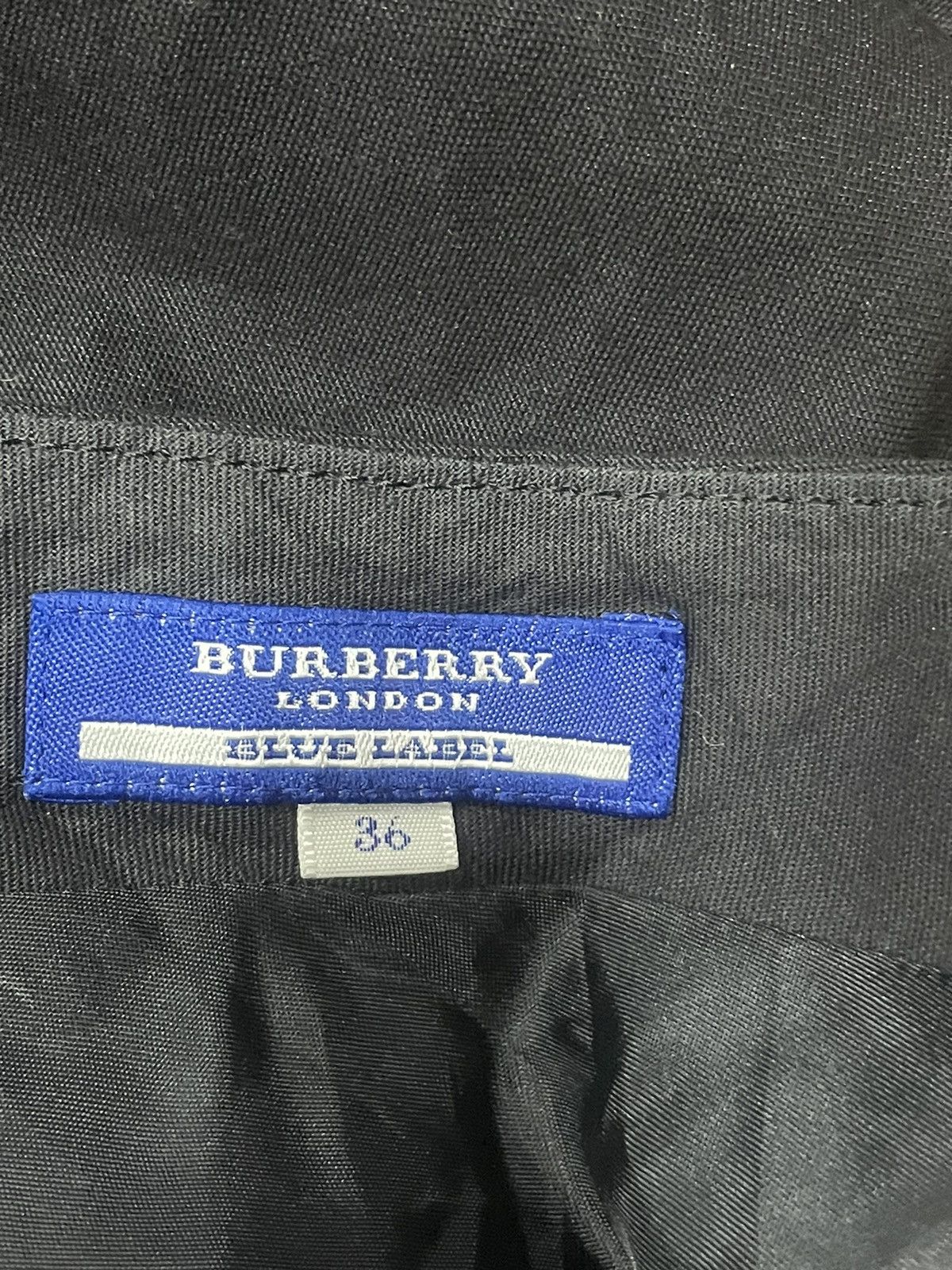 Burberry × Vintage Burberry Plain Black skirt Size 28" / US 6 / IT 42 - 3 Thumbnail