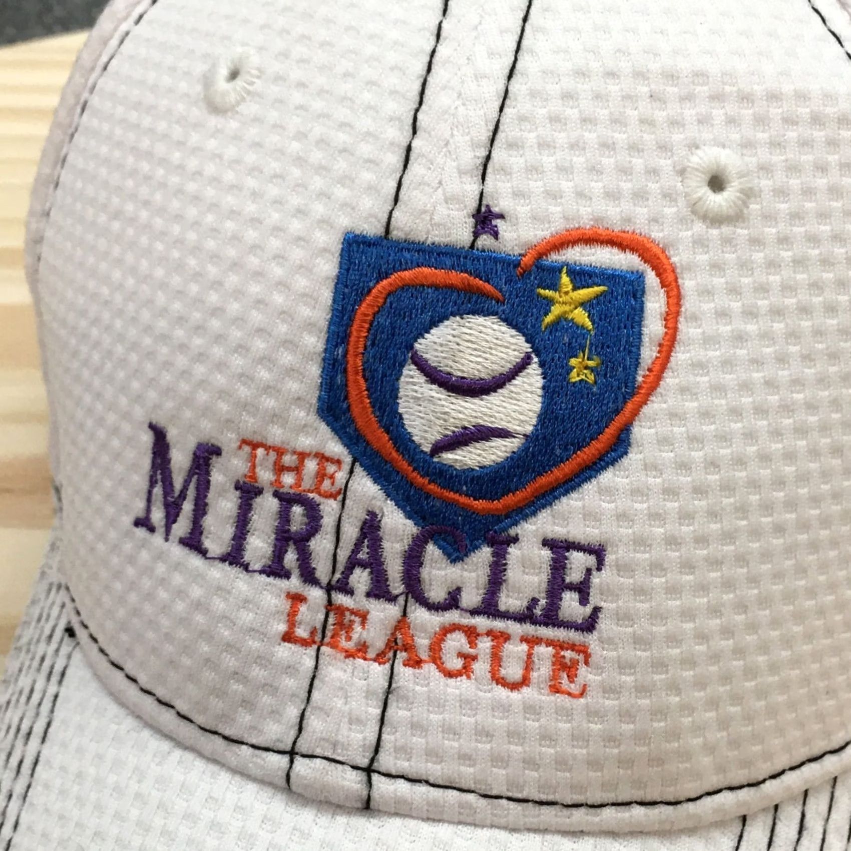 New Era New Era The Miracle League White M-L Fitted Baseball Hat Mens Embroidered Logo Size ONE SIZE - 4 Thumbnail