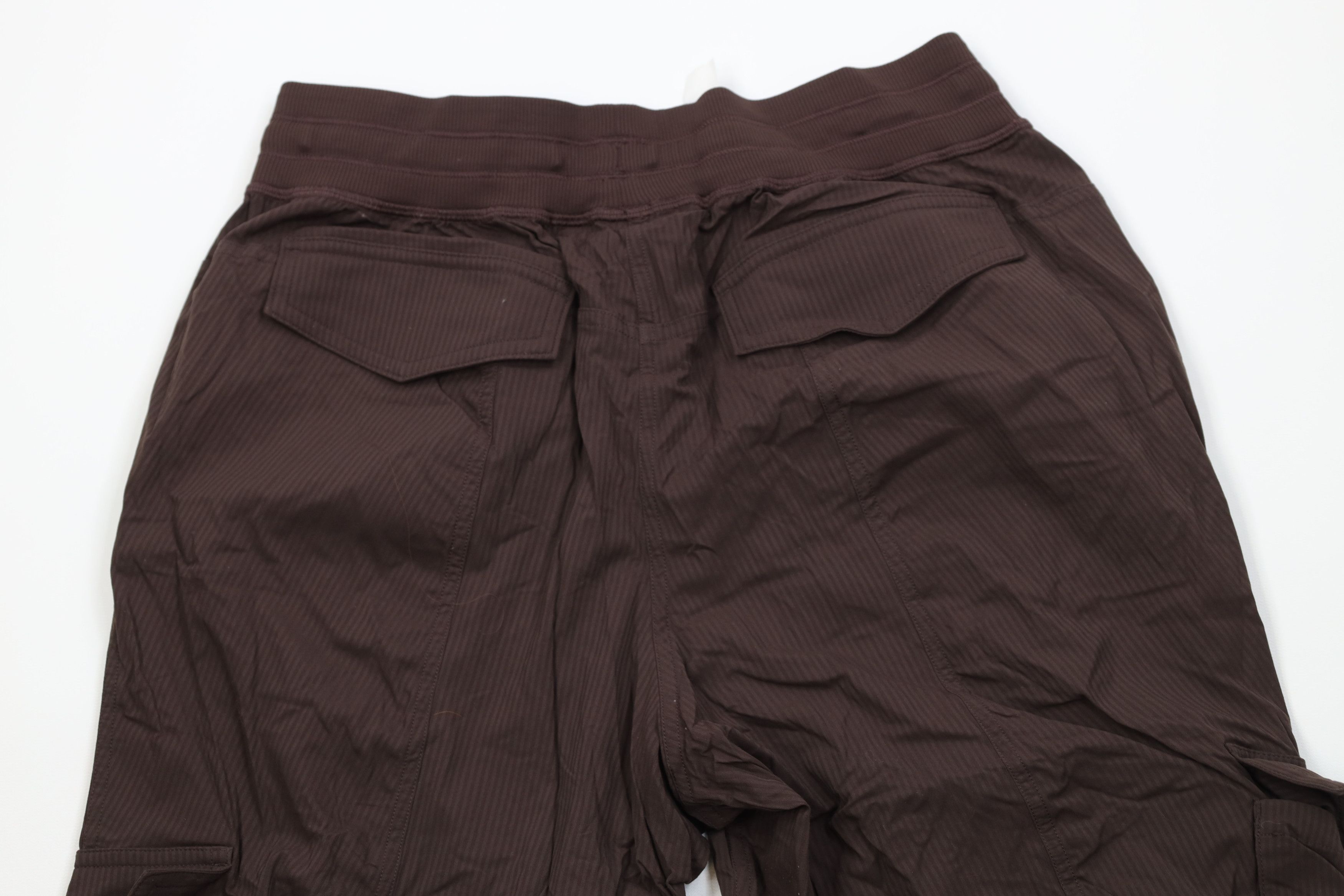 Lululemon Lululemon Dance Studio Cargo Joggers Jogger Pants Brown Size 26" / US 2 / IT 38 - 9 Thumbnail