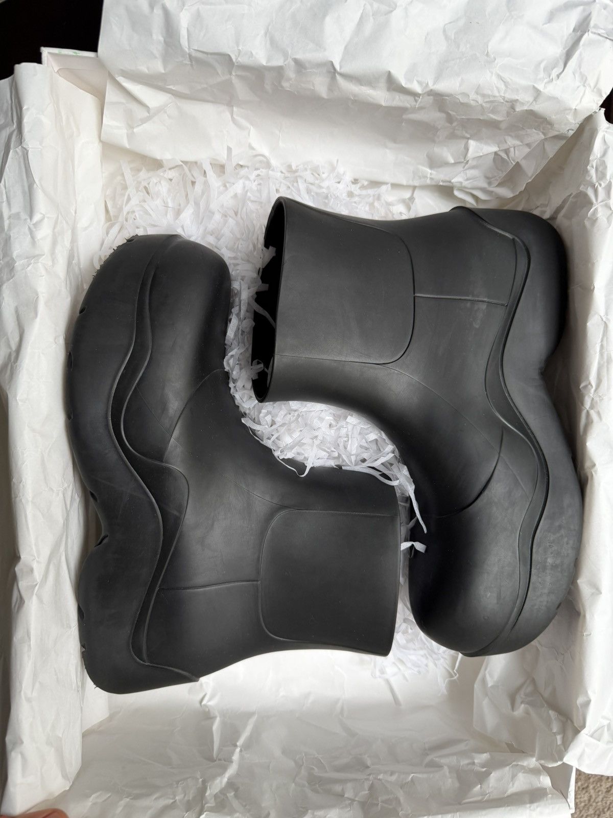 Bottega Veneta Black Puddle Boots size 40 Size US 7.5 / EU 40-41 - 1 Thumbnail