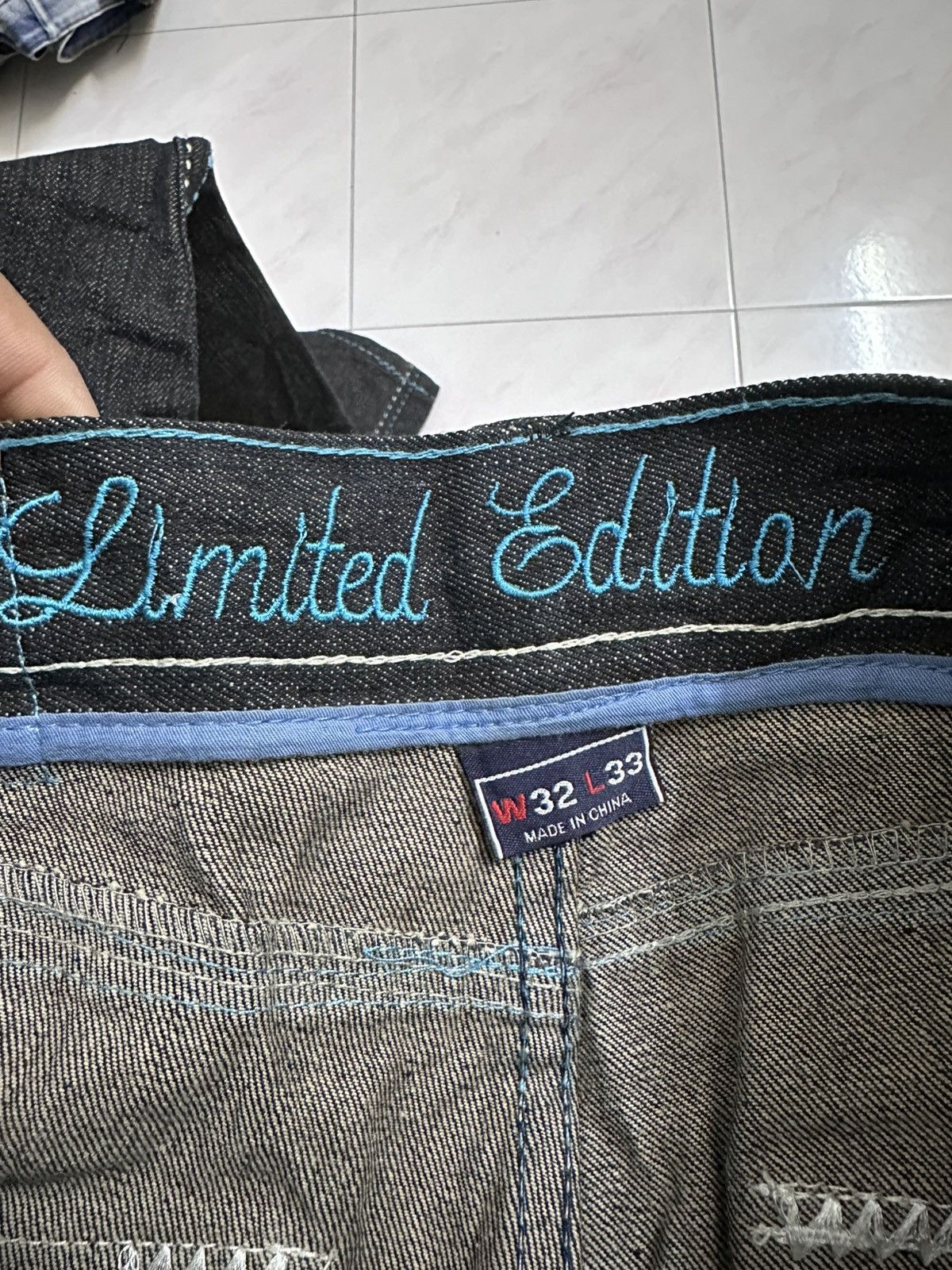 Coogi 2000 Coogi Embroidered Baggy Jeans Y2K Avant Garde Jnco Lgb Size US 34 / EU 50 - 5 Thumbnail