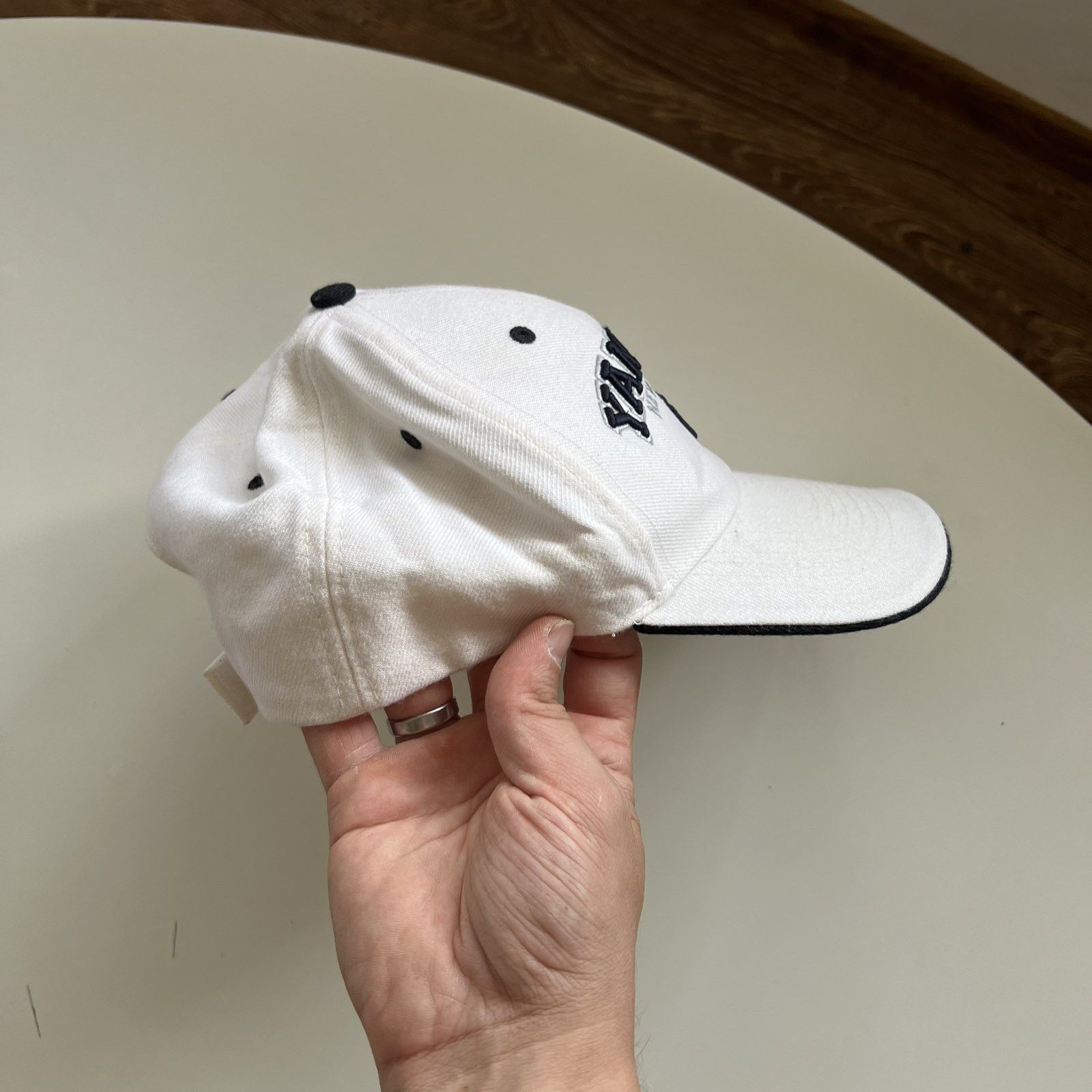 New York Yankees × Vintage New York Yankees Fitted MLB Cap Size ONE SIZE - 4 Thumbnail