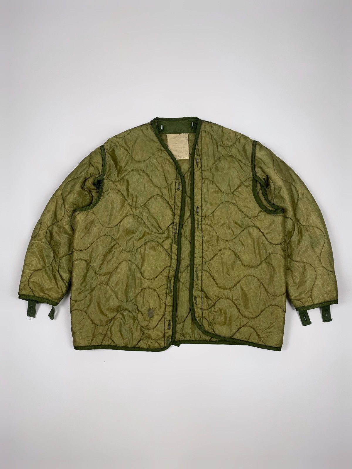 Vintage 1970’s Vintage Repaired US Army M-65 Liner Jacket Size US M / EU 48-50 / 2 - 1 Thumbnail
