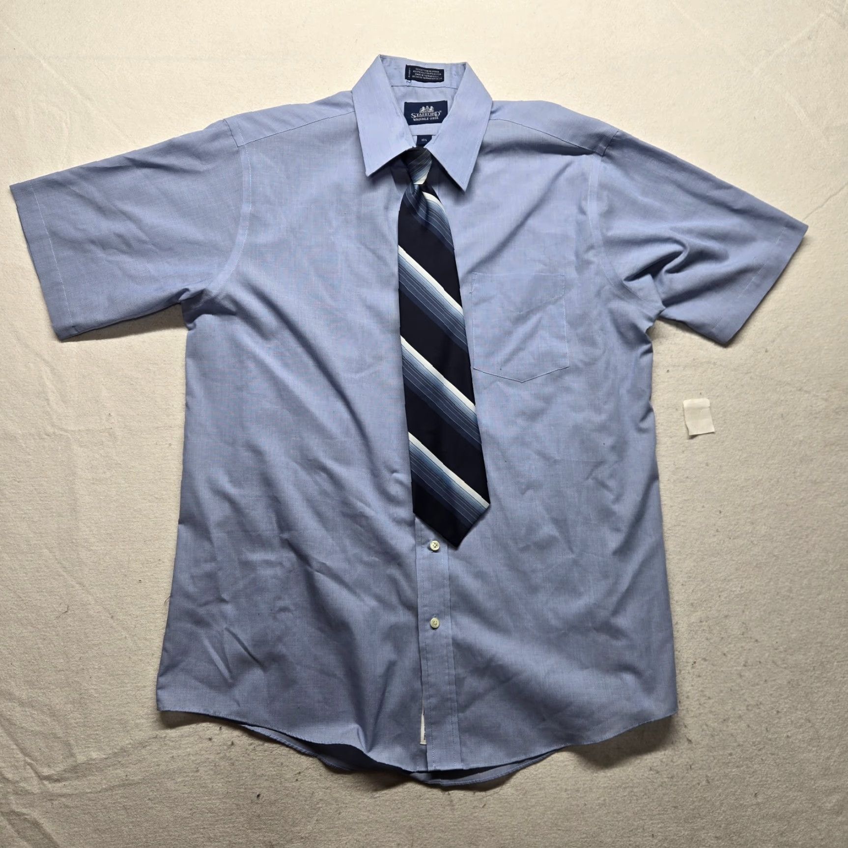 Stafford Stafford Dress Shirt Solid Blue Short Sleeve 16.5 Men's Regular Fit Button-Down Collar 55% cotton 43% polyester Size 46R - 2 Thumbnail