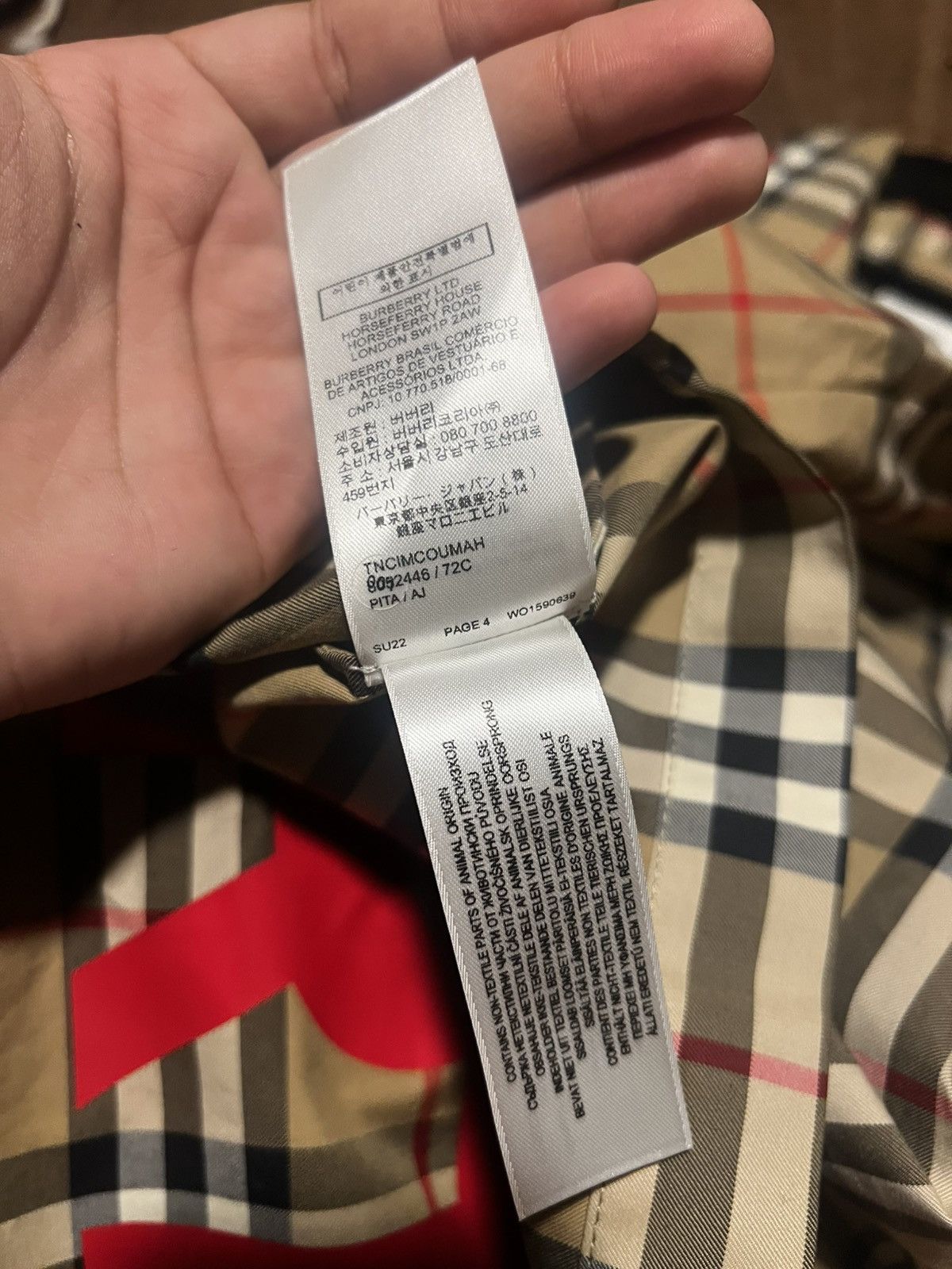 Burberry Burberry x Universal Passport Paris Fashion Week Size US L / EU 52-54 / 3 - 19 Thumbnail