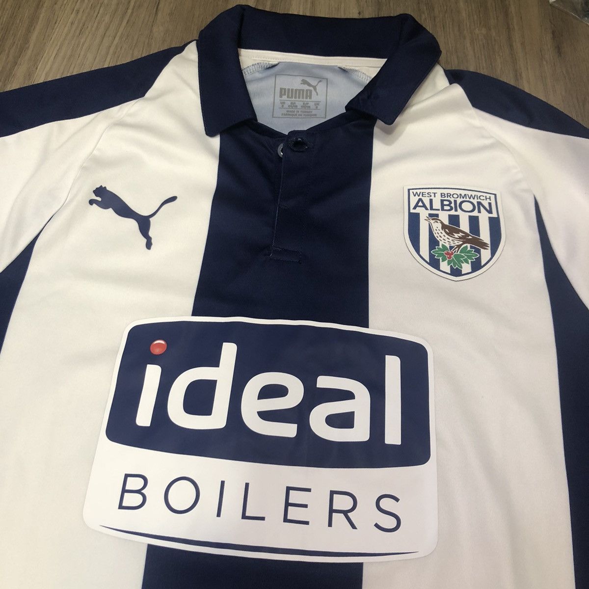 Puma West Bromwich 19/20 home shirt Size US S / EU 44-46 / 1 - 3 Thumbnail