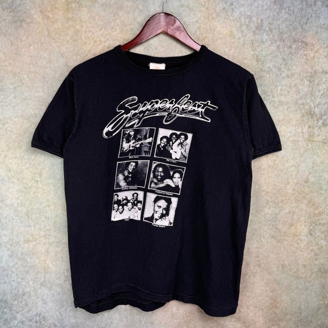 Vintage VTG 1981 SuperFest Rnb/Soul Concert T Shirt Sz L Black Size US L / EU 52-54 / 3 - 1 Thumbnail