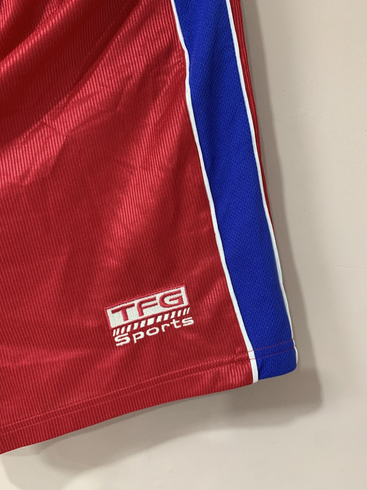 Vintage Crystal Palace Home Football Shorts TFG Sports Soccer Size S Size US 30 / EU 46 - 4 Thumbnail