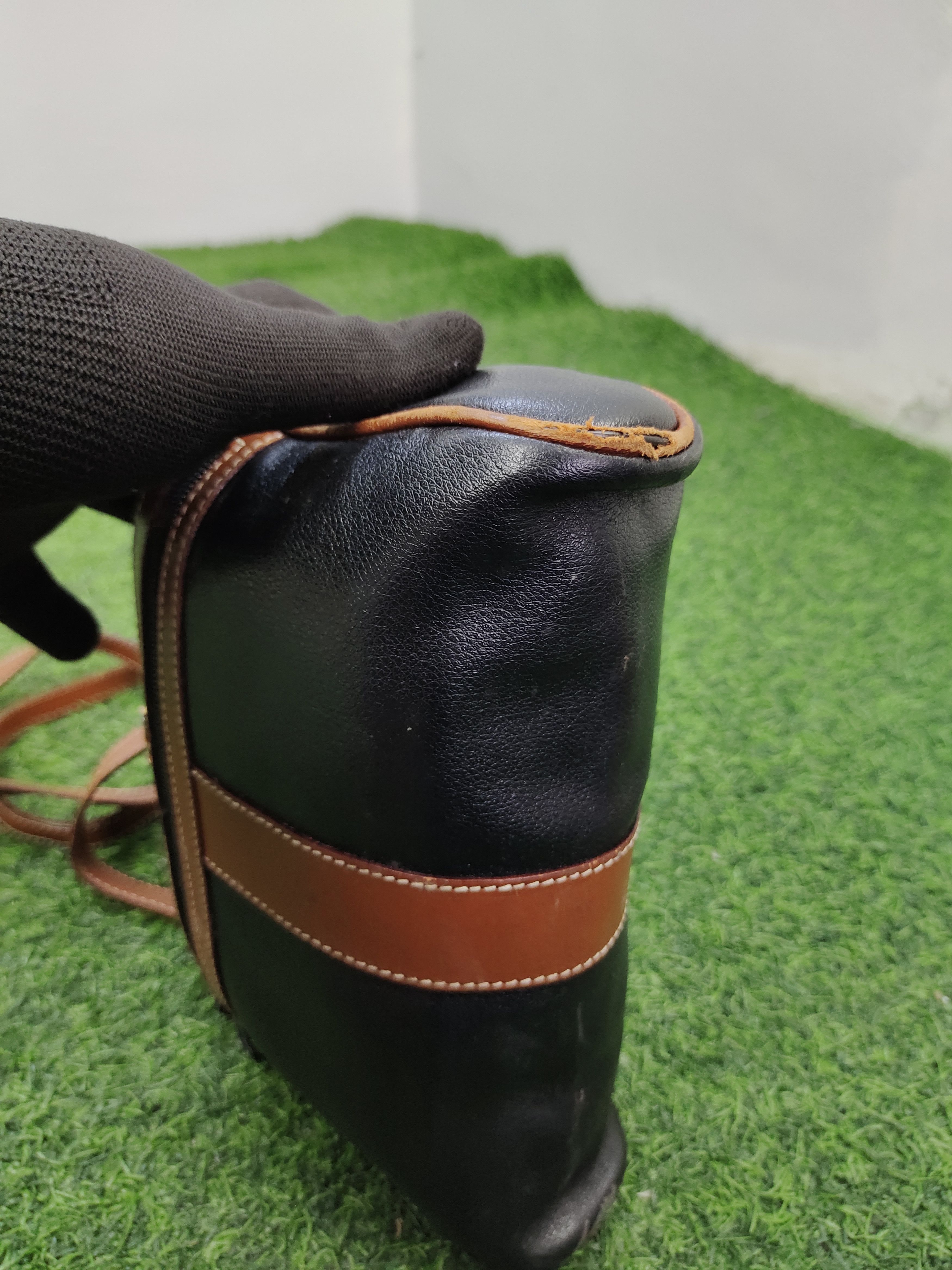 Mila Schon Vintage Mila Schon Pu Leather Shoulder Bag Size ONE SIZE - 6 Thumbnail