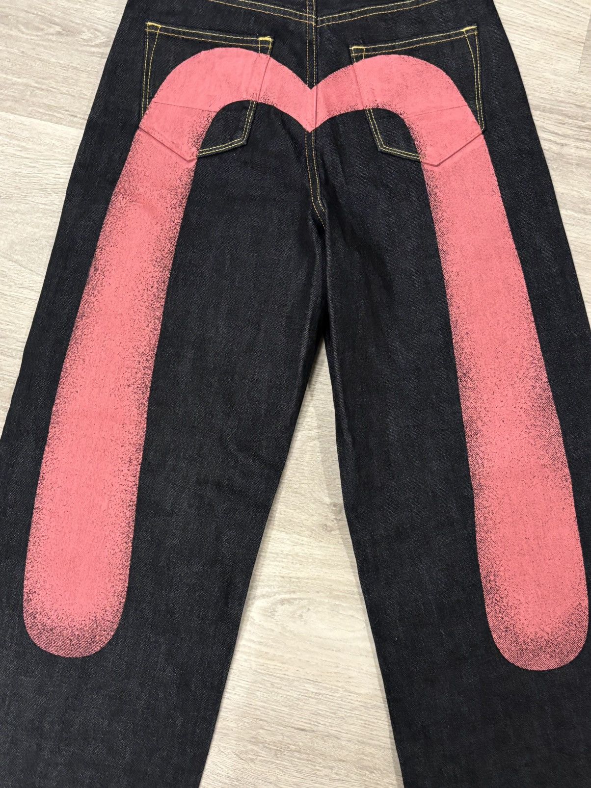 Evisu BRAND NEW Daicock Print Wide Leg Evisu Jeans Size 25" / US 0 / IT 36 - 1 Thumbnail