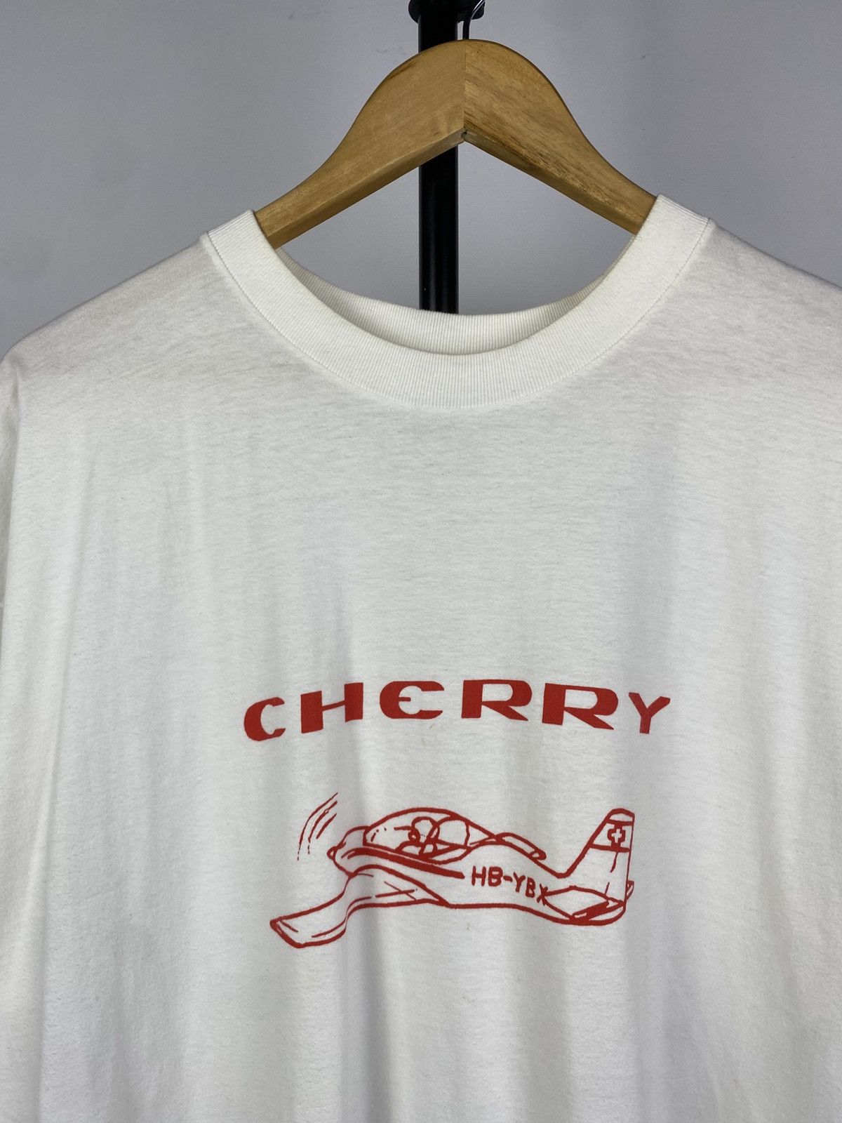 Avirex × Vintage Vintage 90s Y2K Army HB-YBX Cherry Graphic T-Shirt Size US XL / EU 56 / 4 - 4 Thumbnail