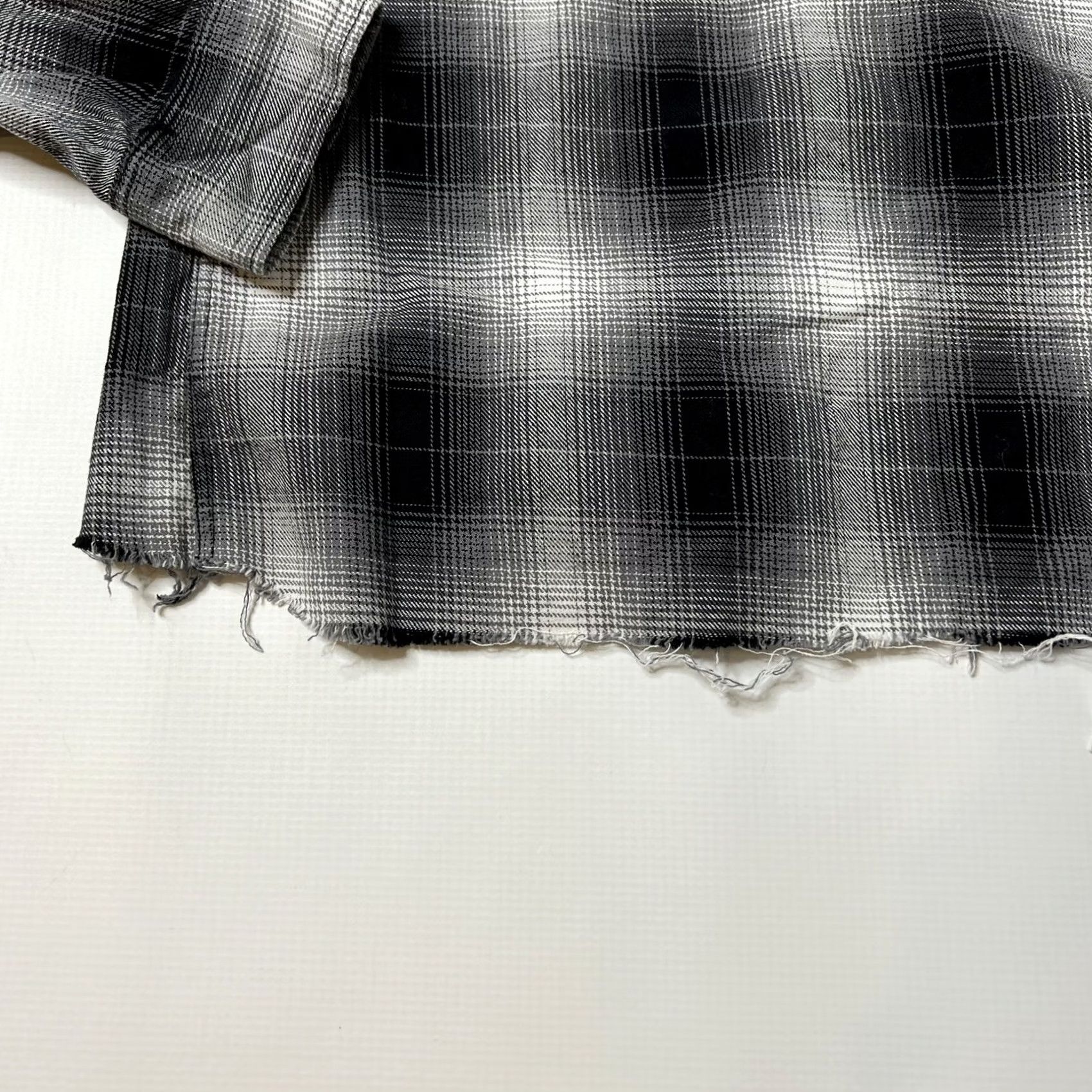 Fox Racing Fox Racing Moto-X Flannel Button-Up Shirt Womens Medium L/S Black Plaid Size M / US 6-8 / IT 42-44 - 4 Thumbnail