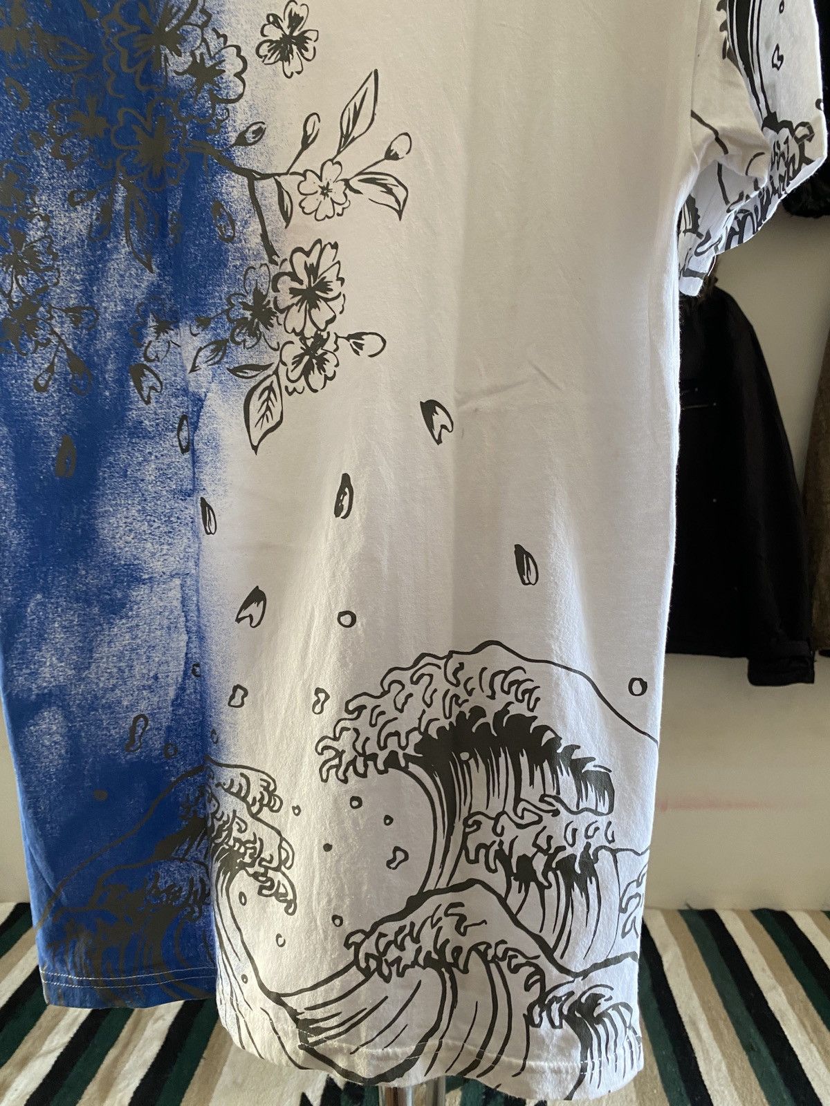 Hysteric Glamour Japnese Culture and Wave AOP Tee RARE Size US M / EU 48-50 / 2 - 13 Thumbnail