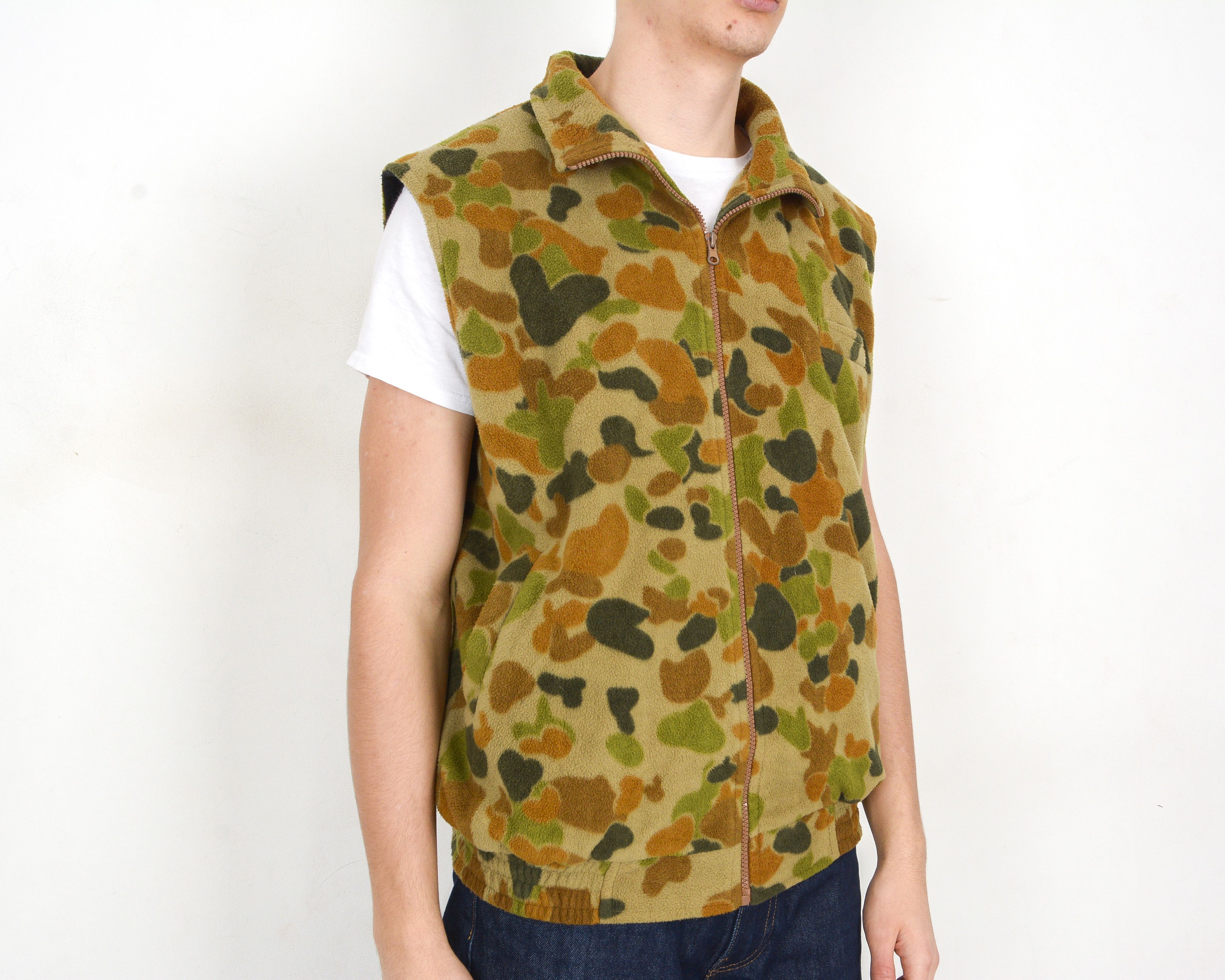 Man Made In Australia Australian Army XL Military Fleece Vest jacket tank gilet Size US XL / EU 56 / 4 - 4 Thumbnail