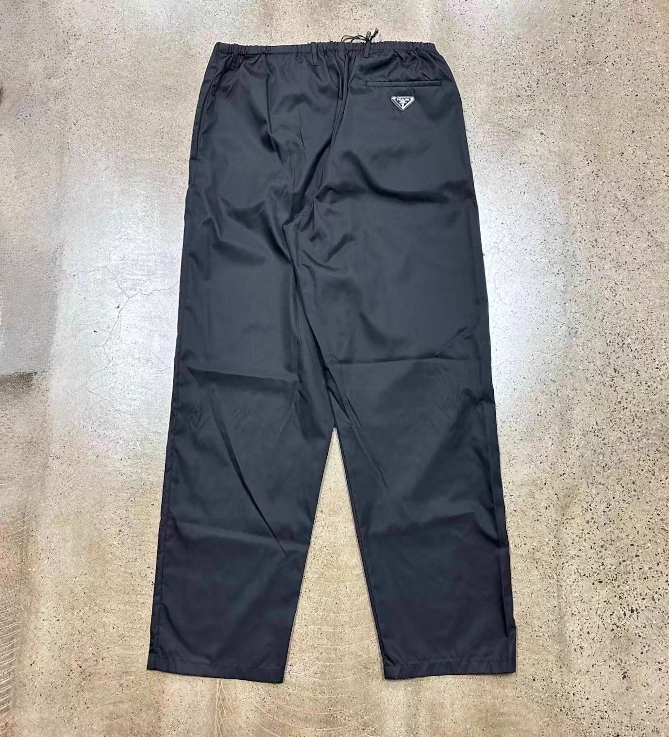 Prada Prada re-nylon metal triangle logo sweatpants XXL NWT Size US 40 / EU 56 - 3 Thumbnail