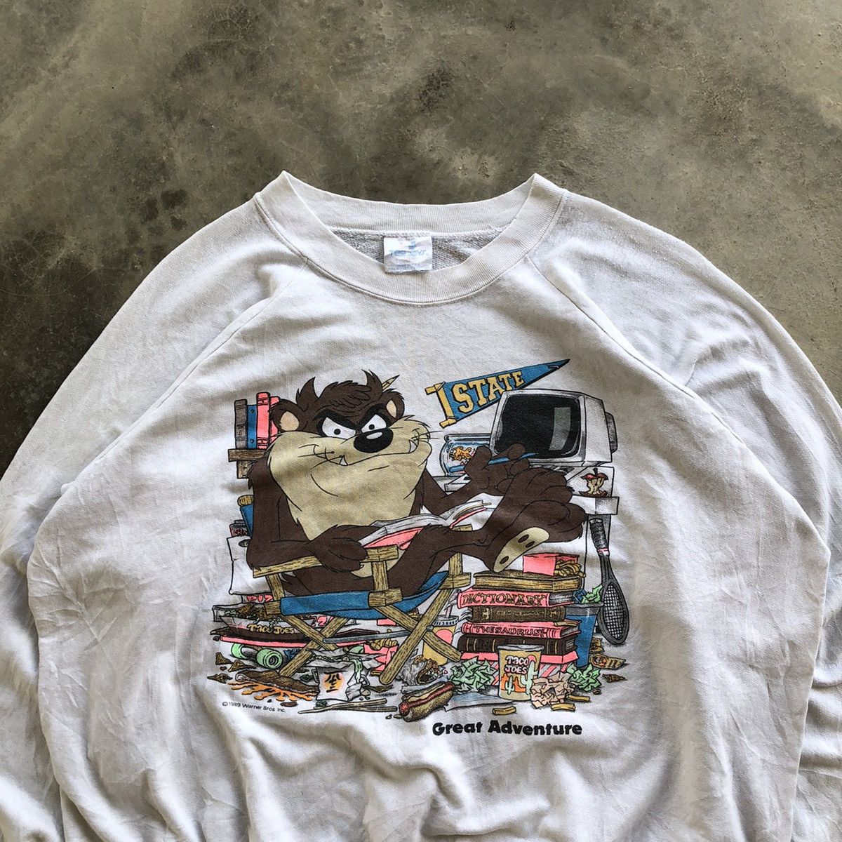 Cartoon Network × Vintage × Warner Bros Distressed TAZMANIA 1989 Warner Bros Nice Printed Sweatshirt Size US XL / EU 56 / 4 - 2 Thumbnail