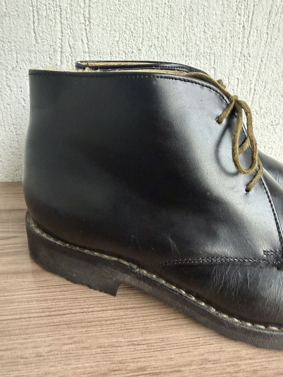 Paraboot chukka boots with wool lining Size US 9 / EU 42 - 8 Thumbnail